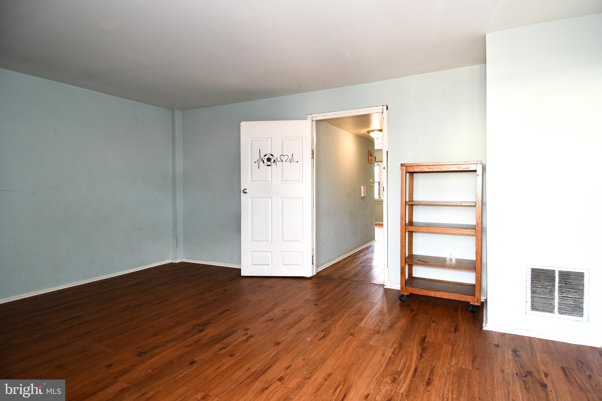 DALE CITY - Residential