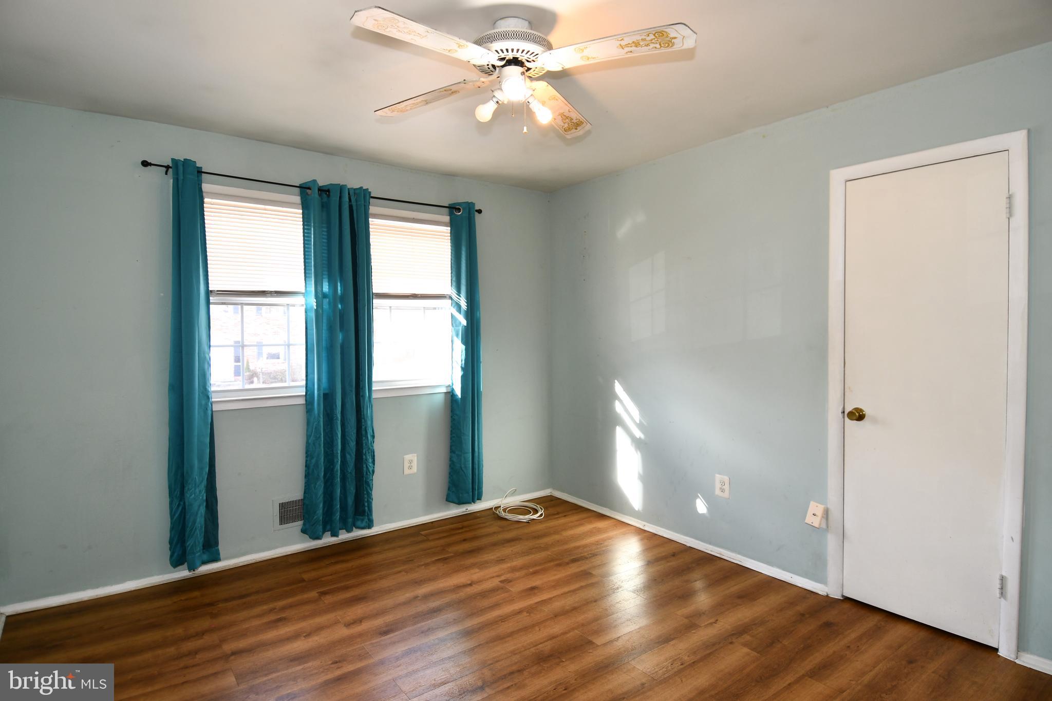 DALE CITY - Residential