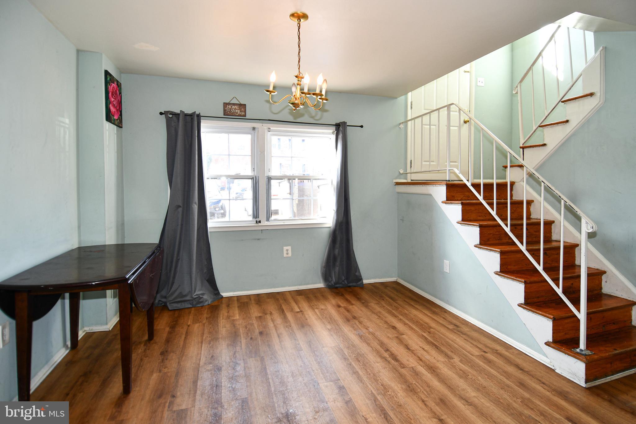 DALE CITY - Residential