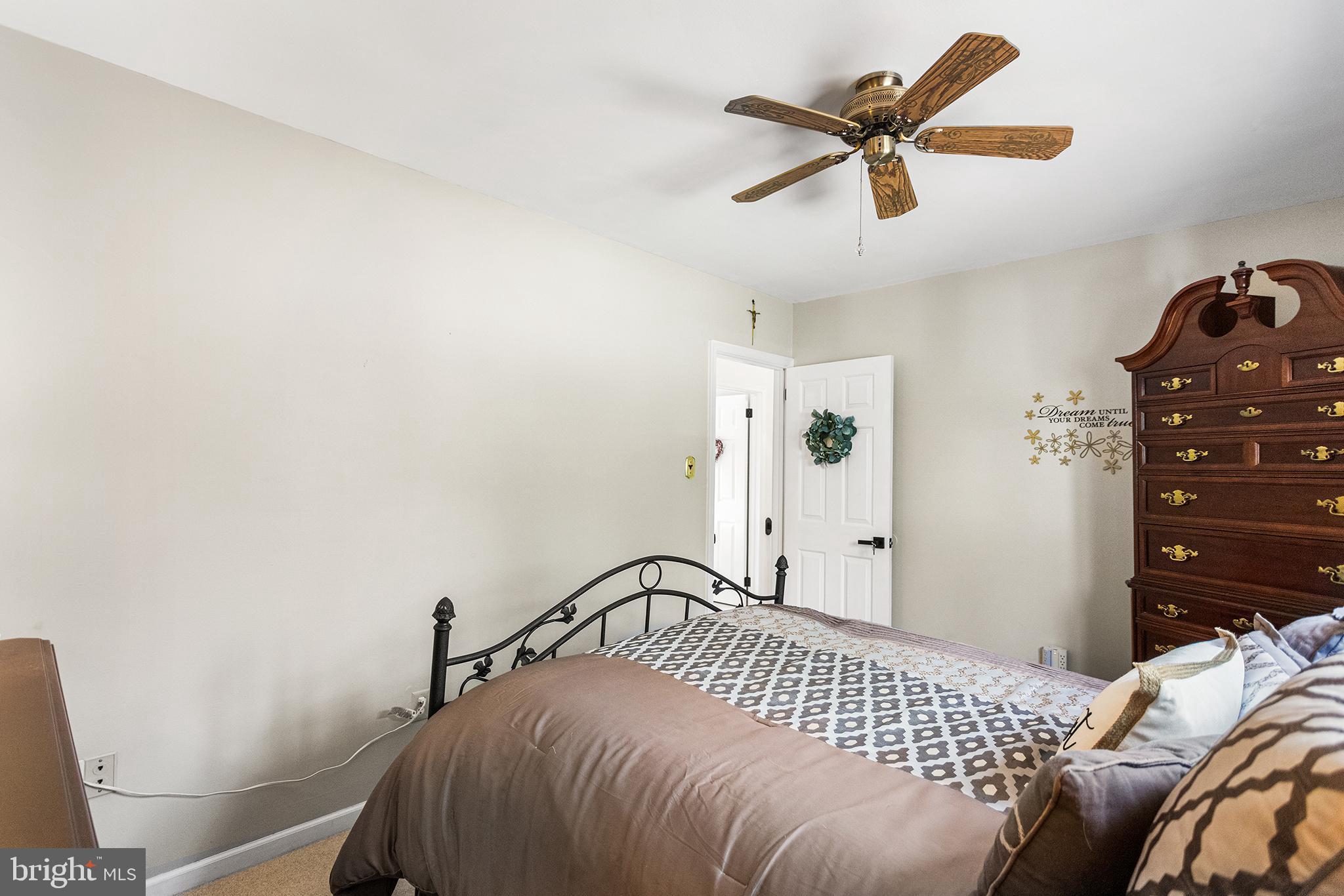 CAMELOT ESTS - Residential