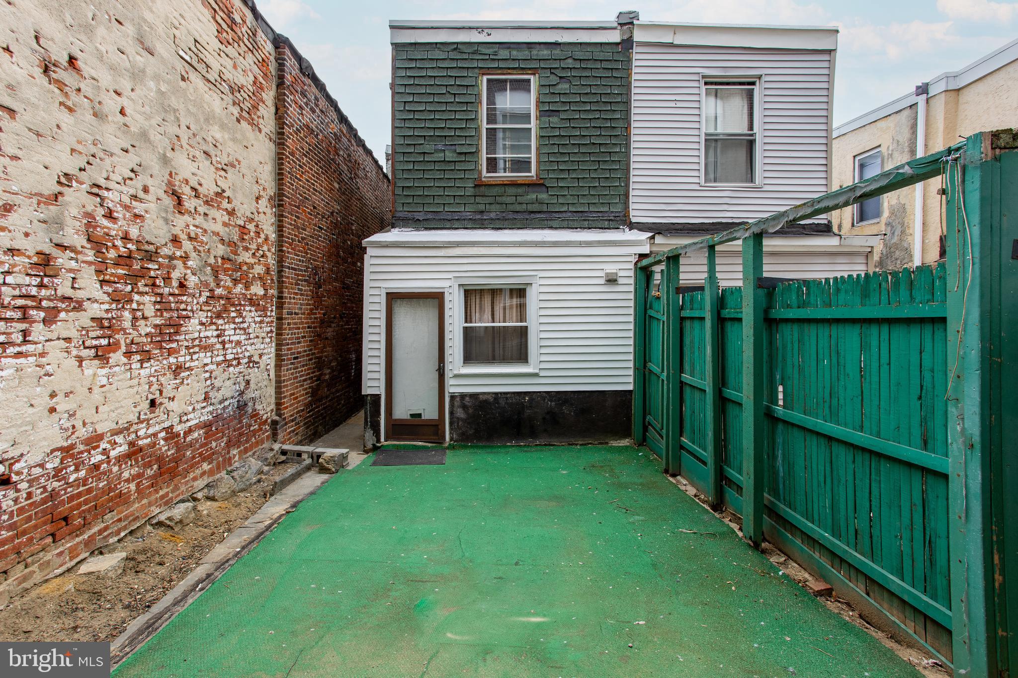 TEMPLE UNIVERSITY - Residential