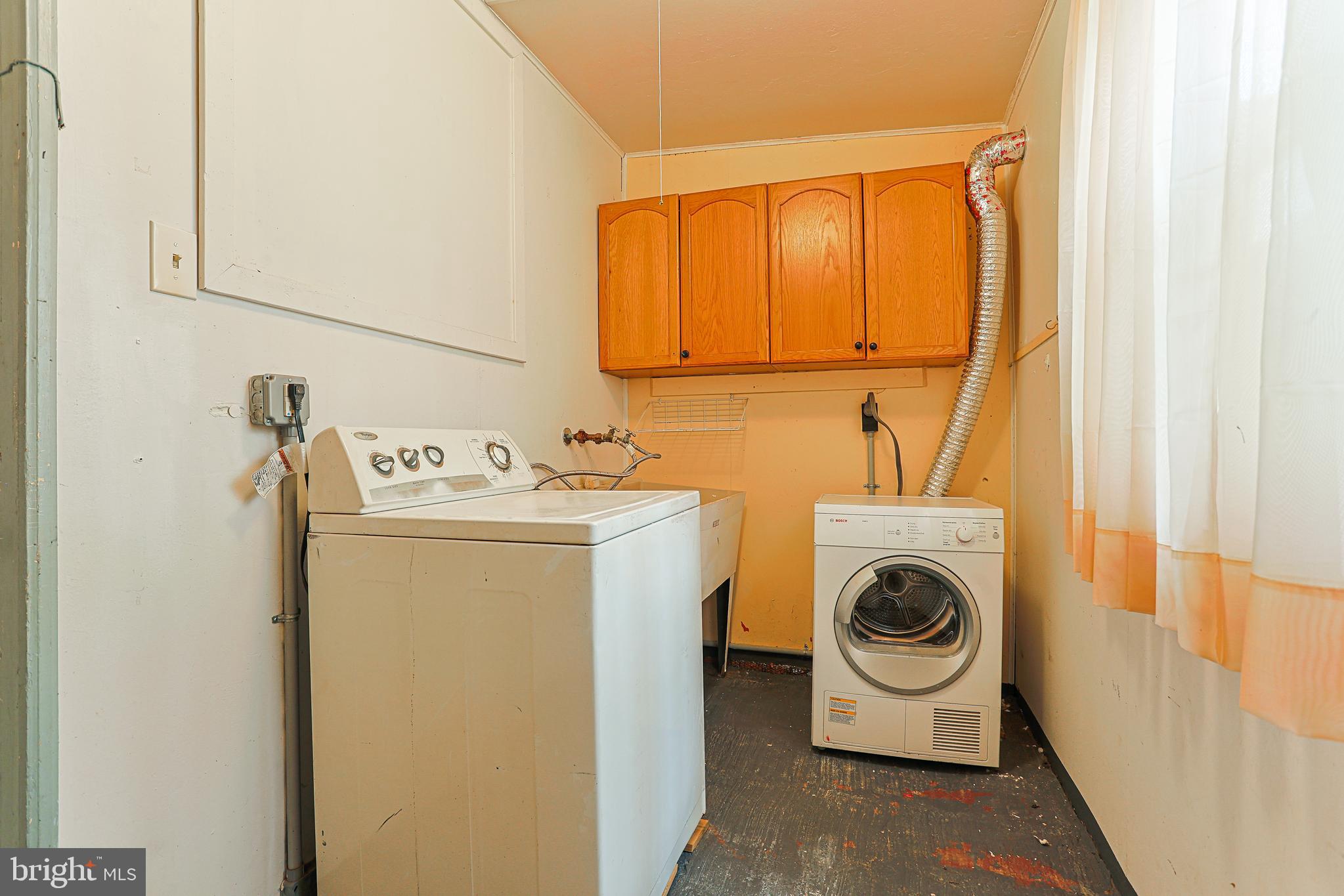 TEMPLE UNIVERSITY - Residential