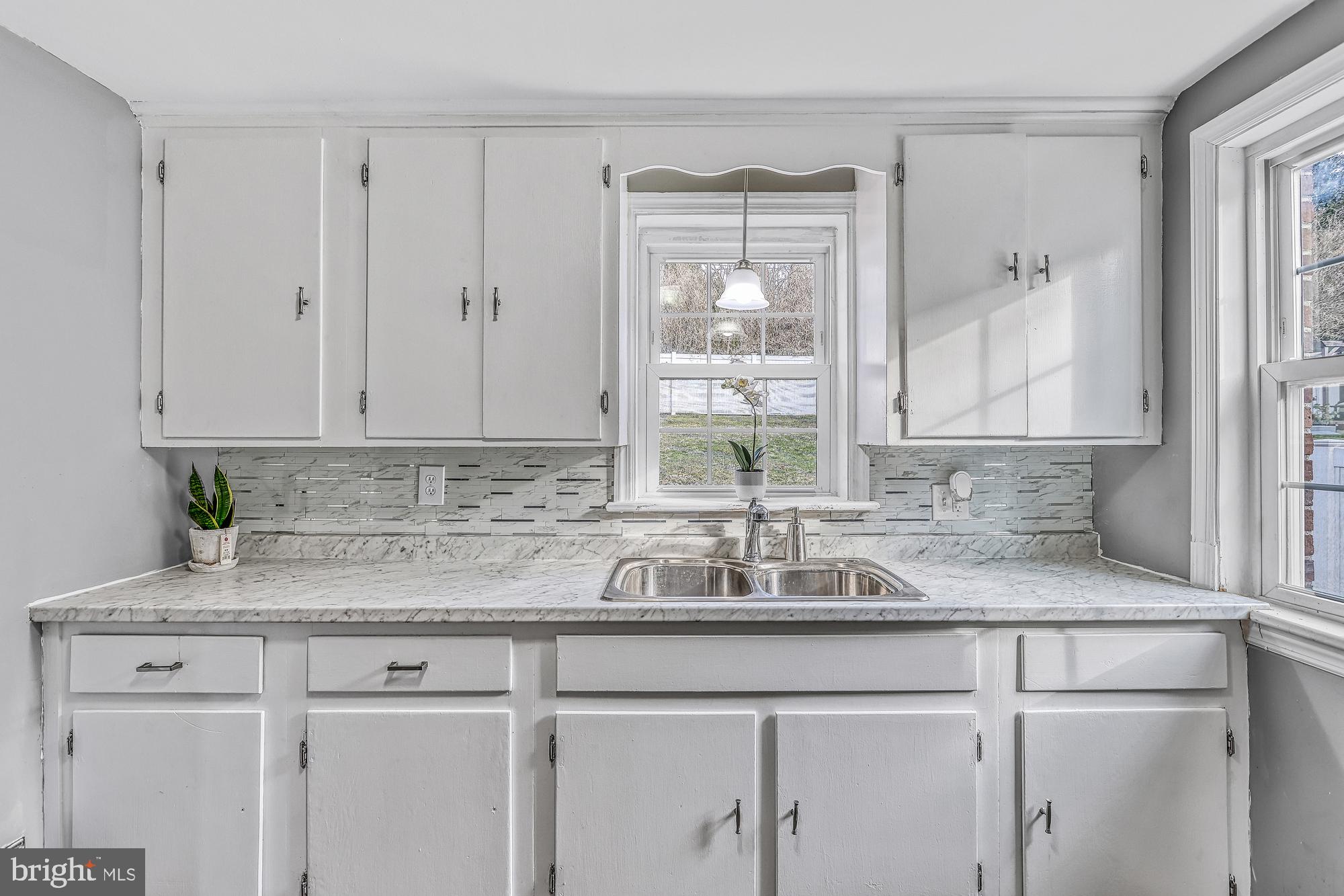 NORTHWEST YORK - Residential