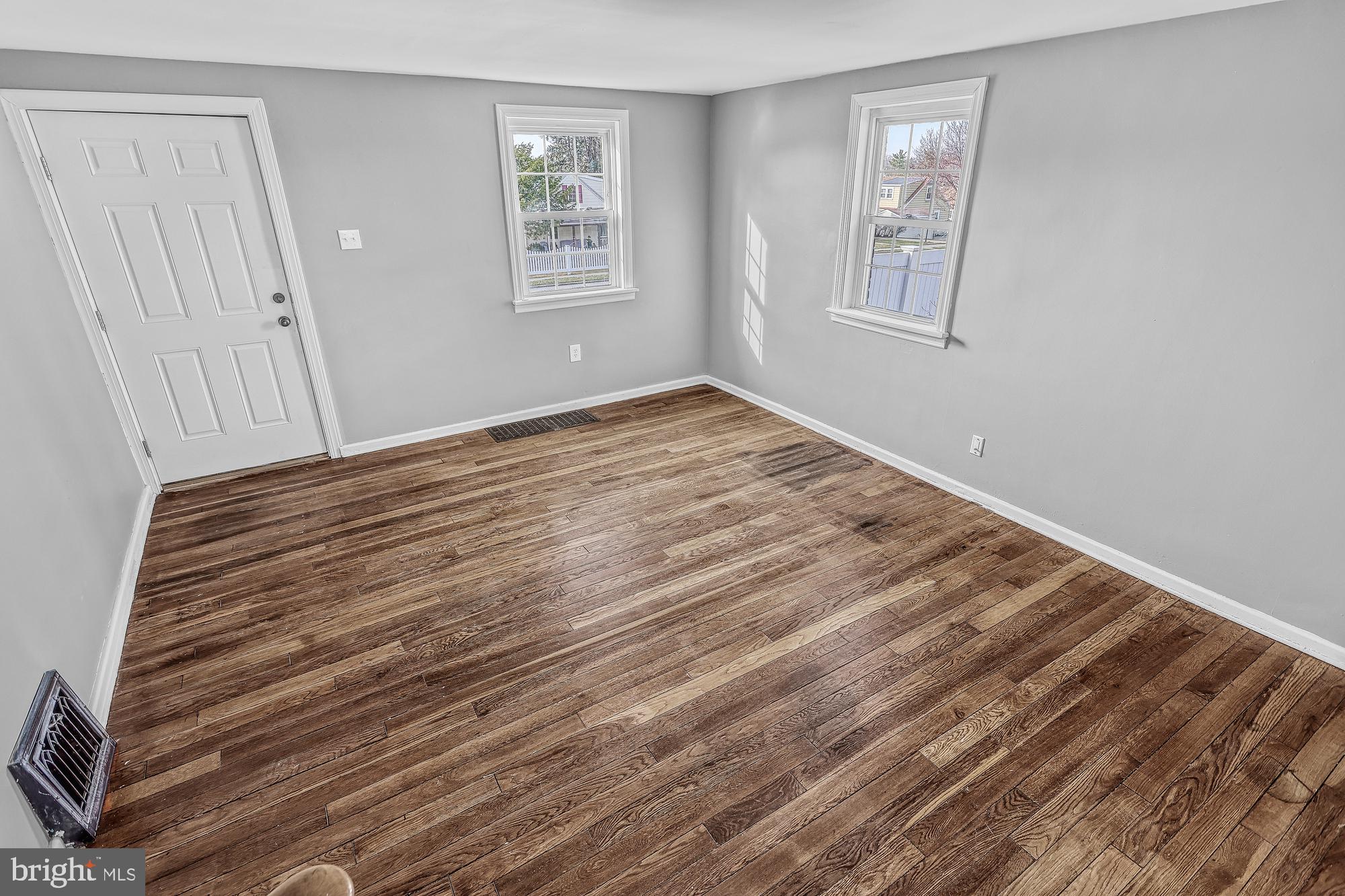 NORTHWEST YORK - Residential