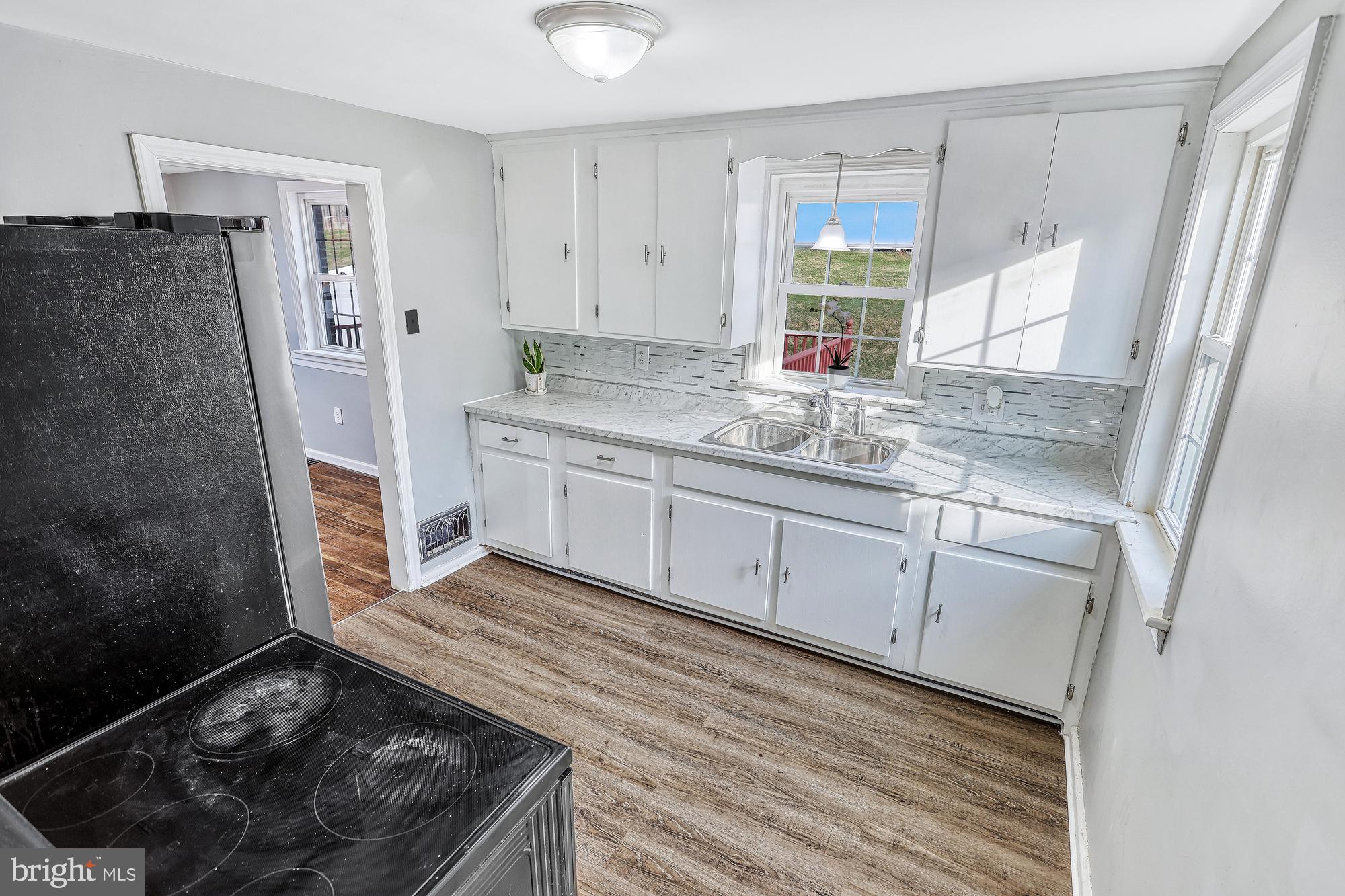 NORTHWEST YORK - Residential