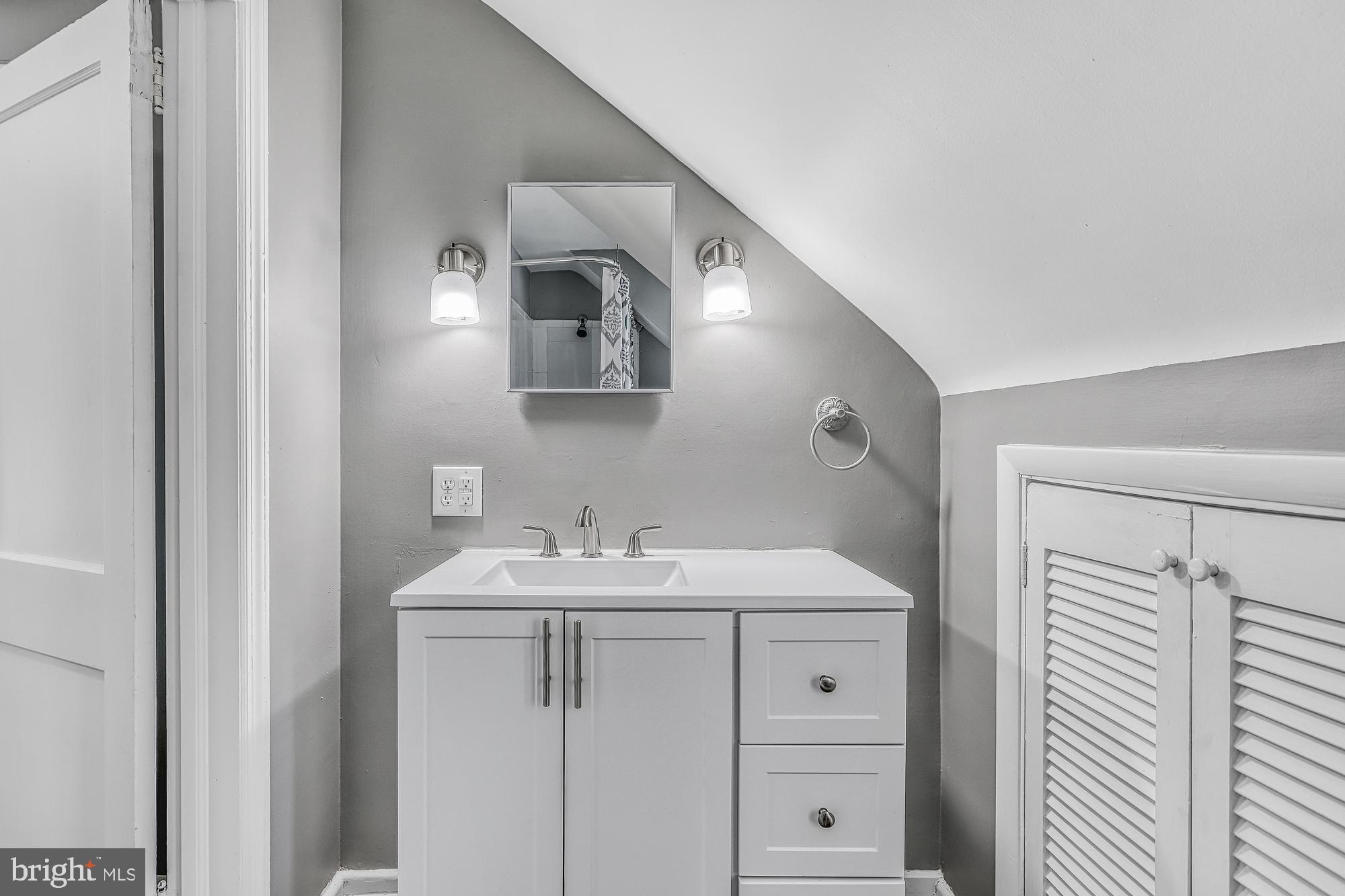 NORTHWEST YORK - Residential