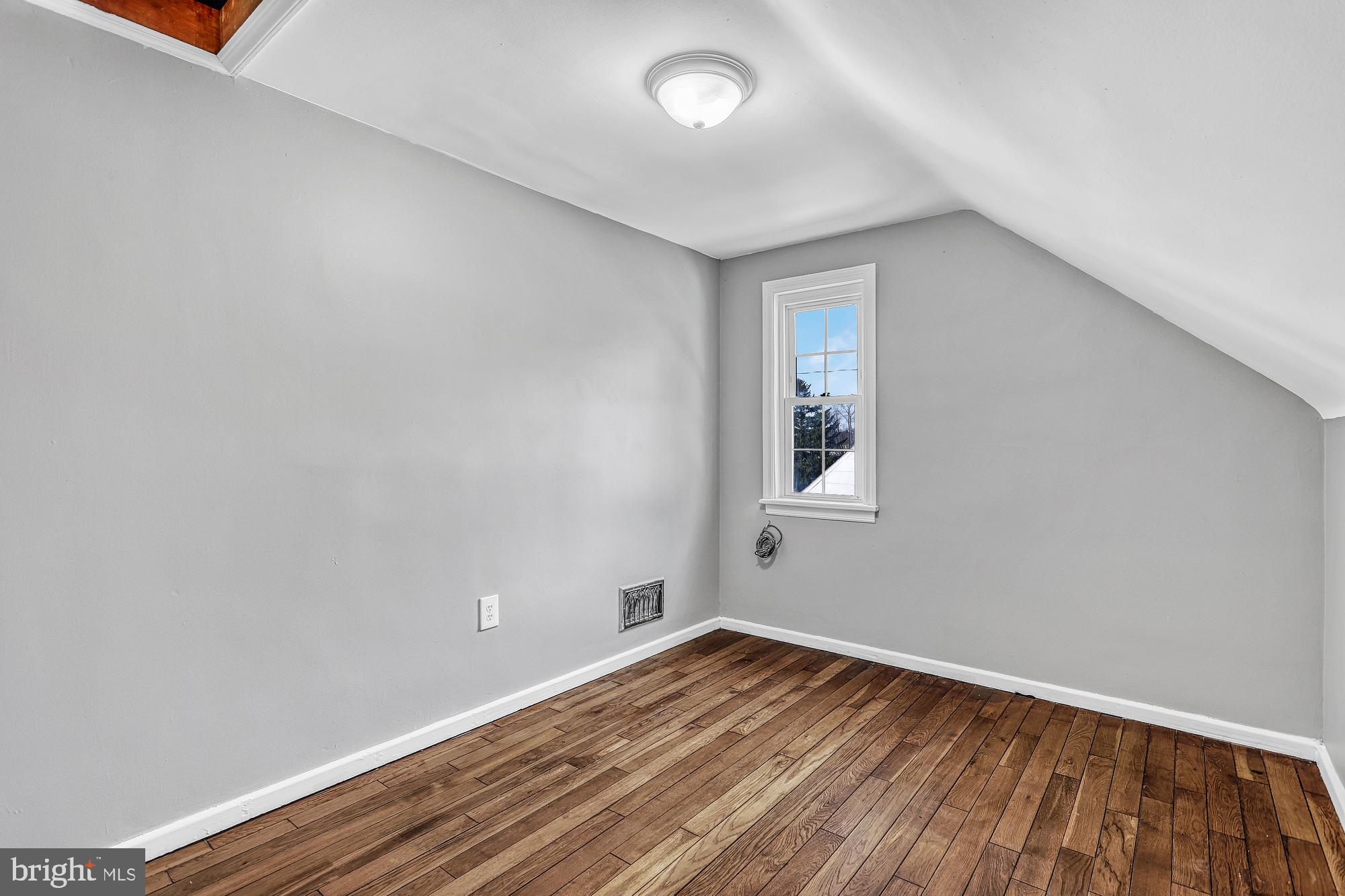 NORTHWEST YORK - Residential