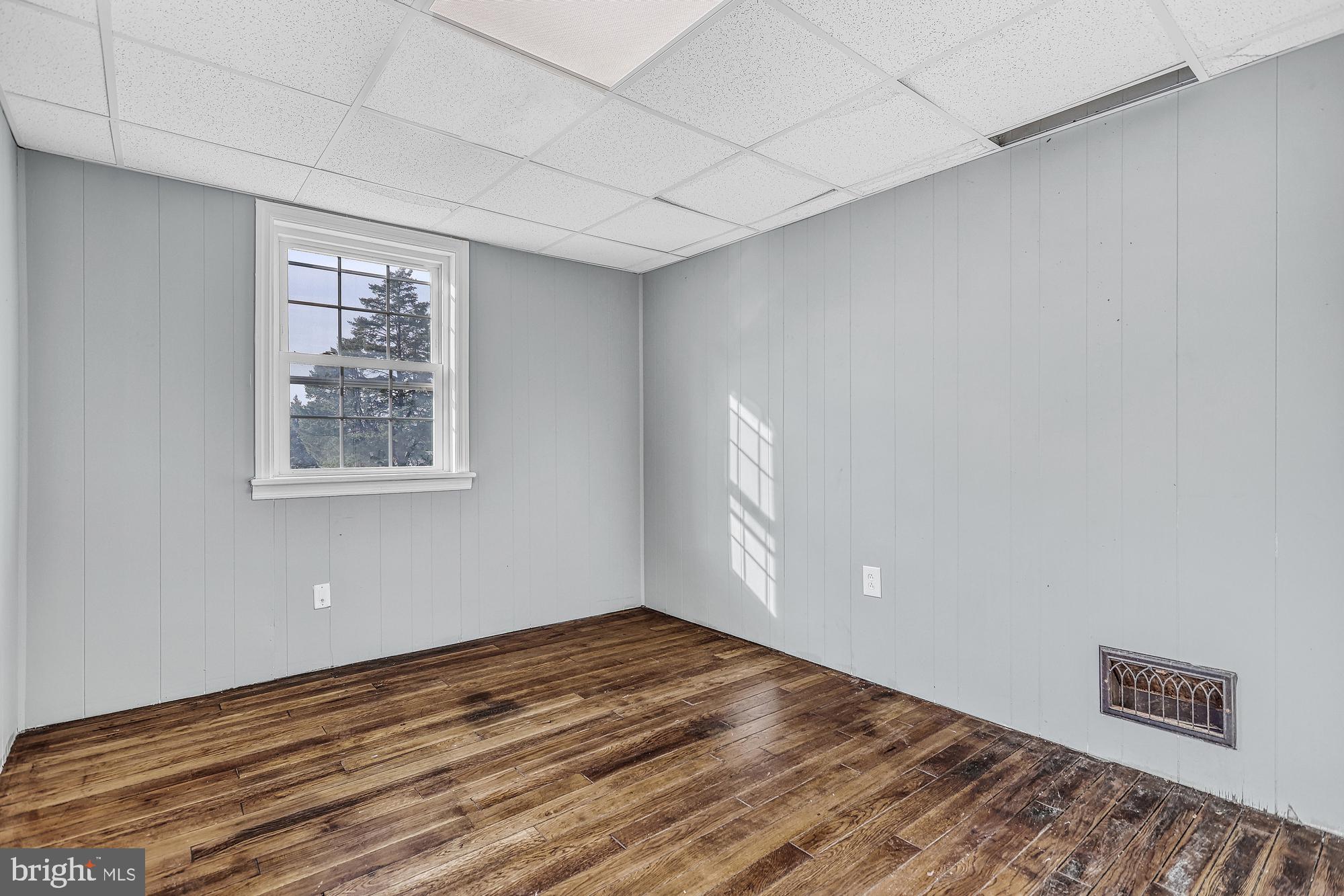 NORTHWEST YORK - Residential