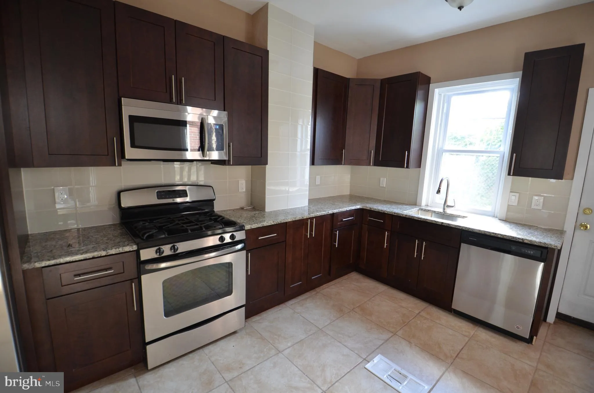 Philadelphia, Pennsylvania 19119, United States, 3 Bedrooms Bedrooms, ,1 BathroomBathrooms,Residential,Active,136175