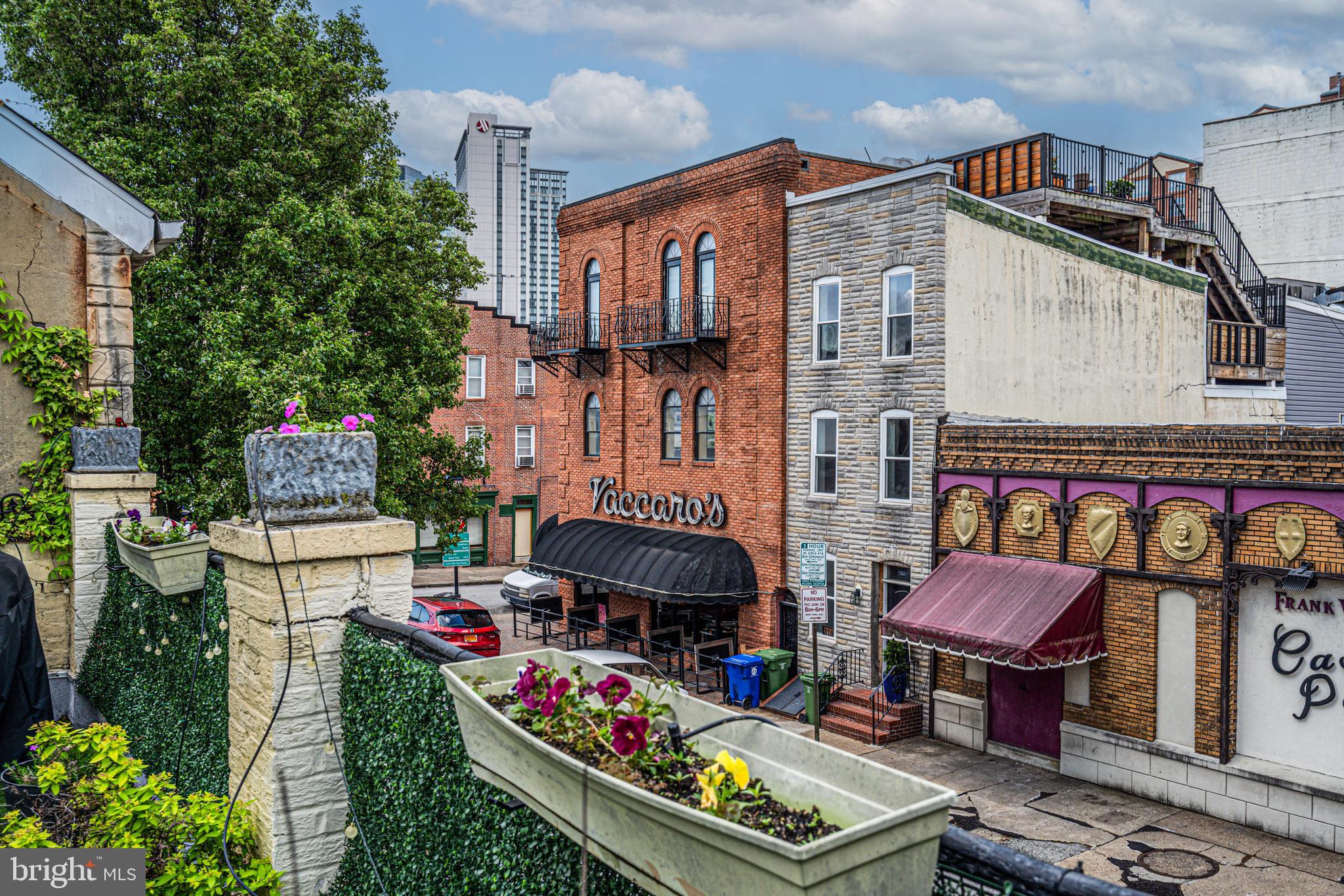 LITTLE ITALY - Residential