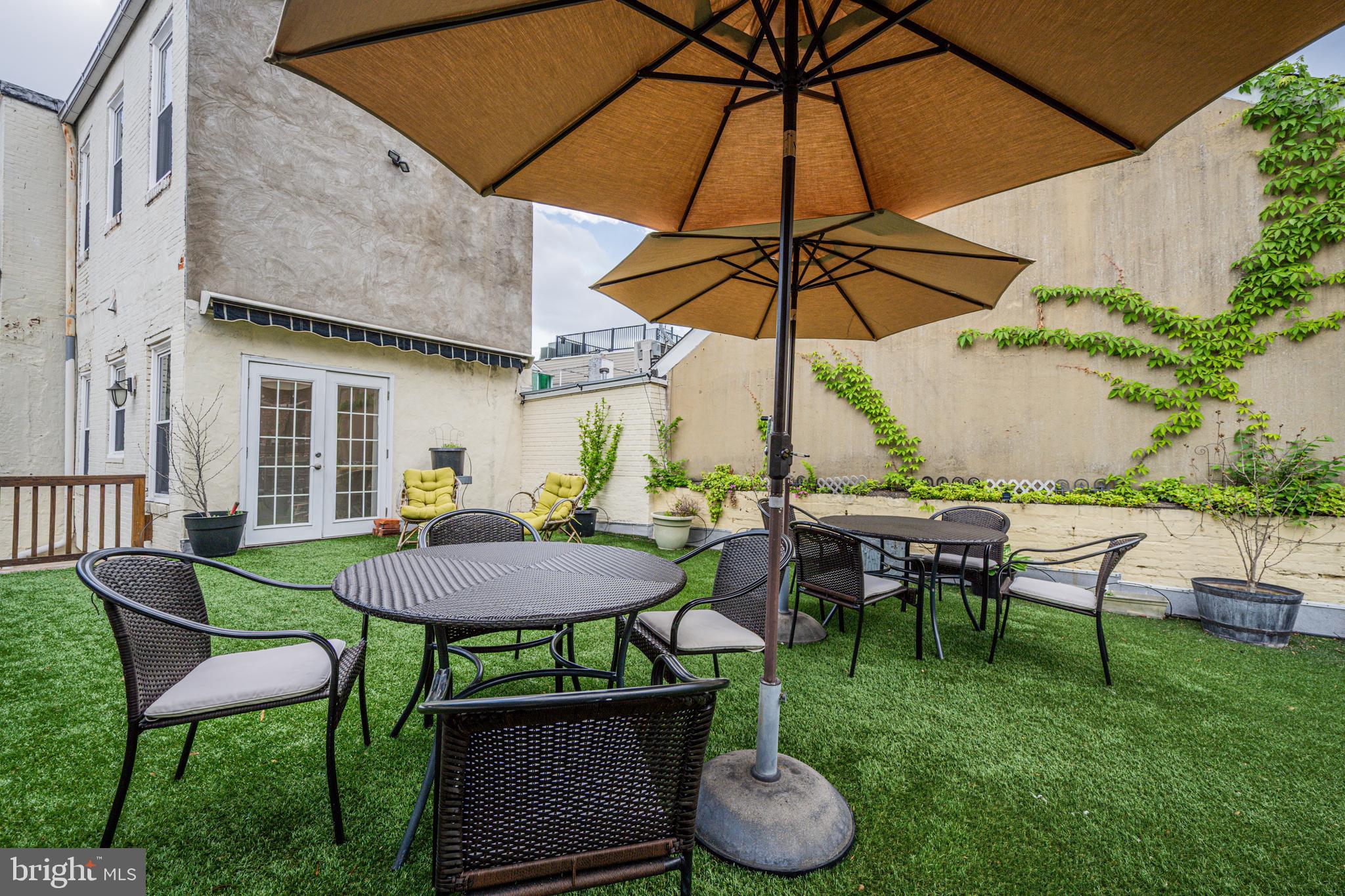 LITTLE ITALY - Residential