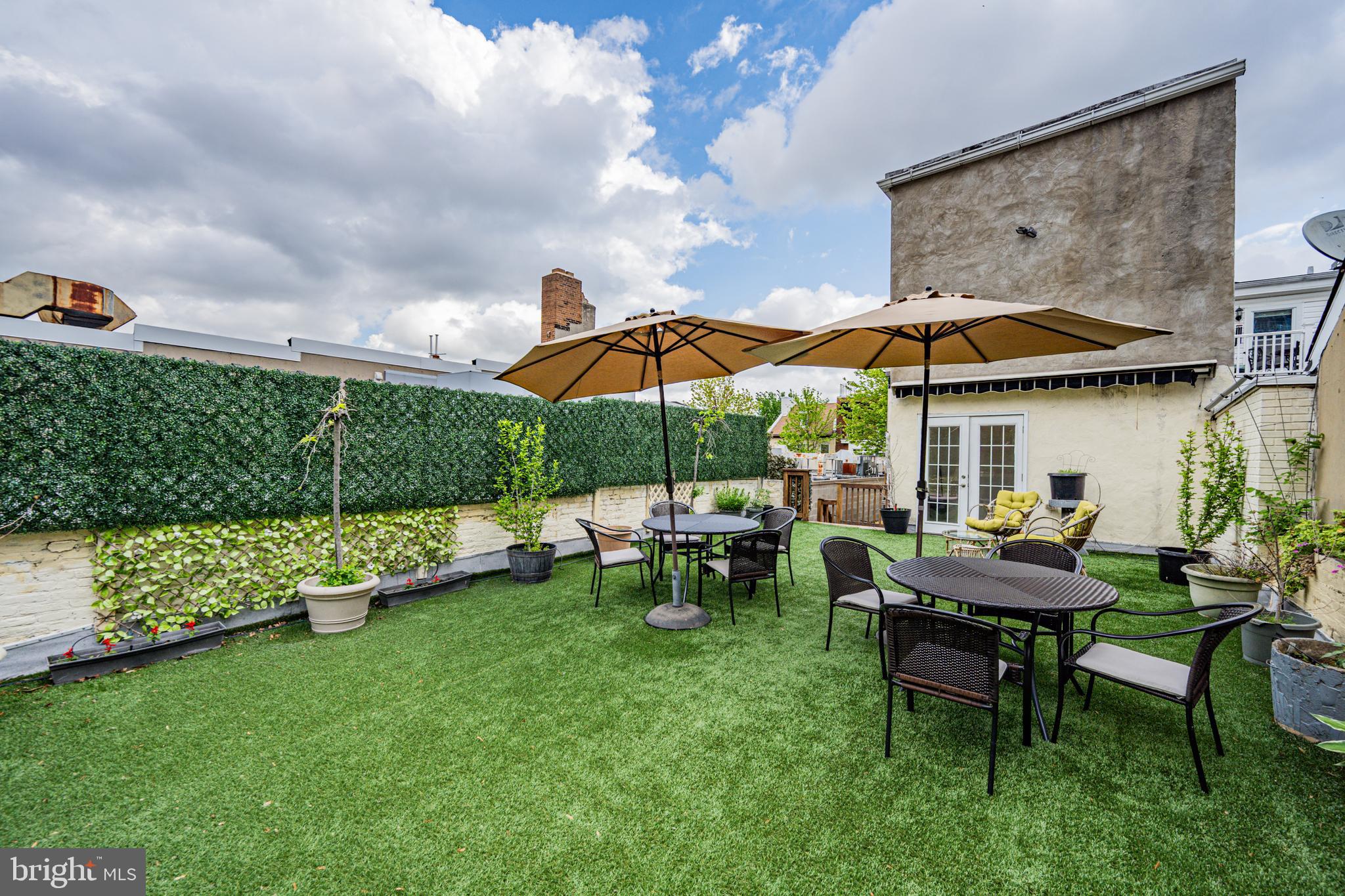 LITTLE ITALY - Residential