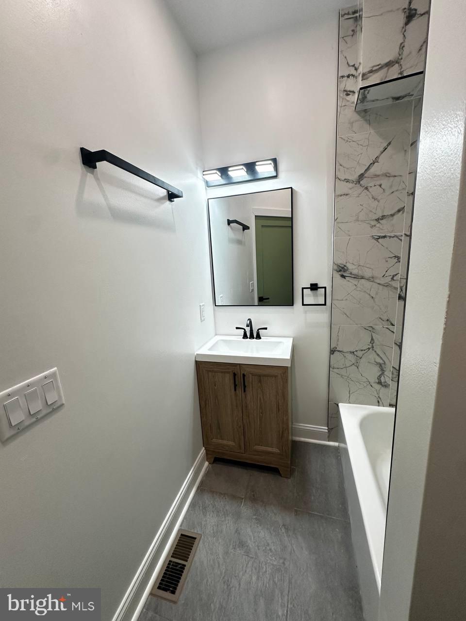 HARTRANFT - Residential Income