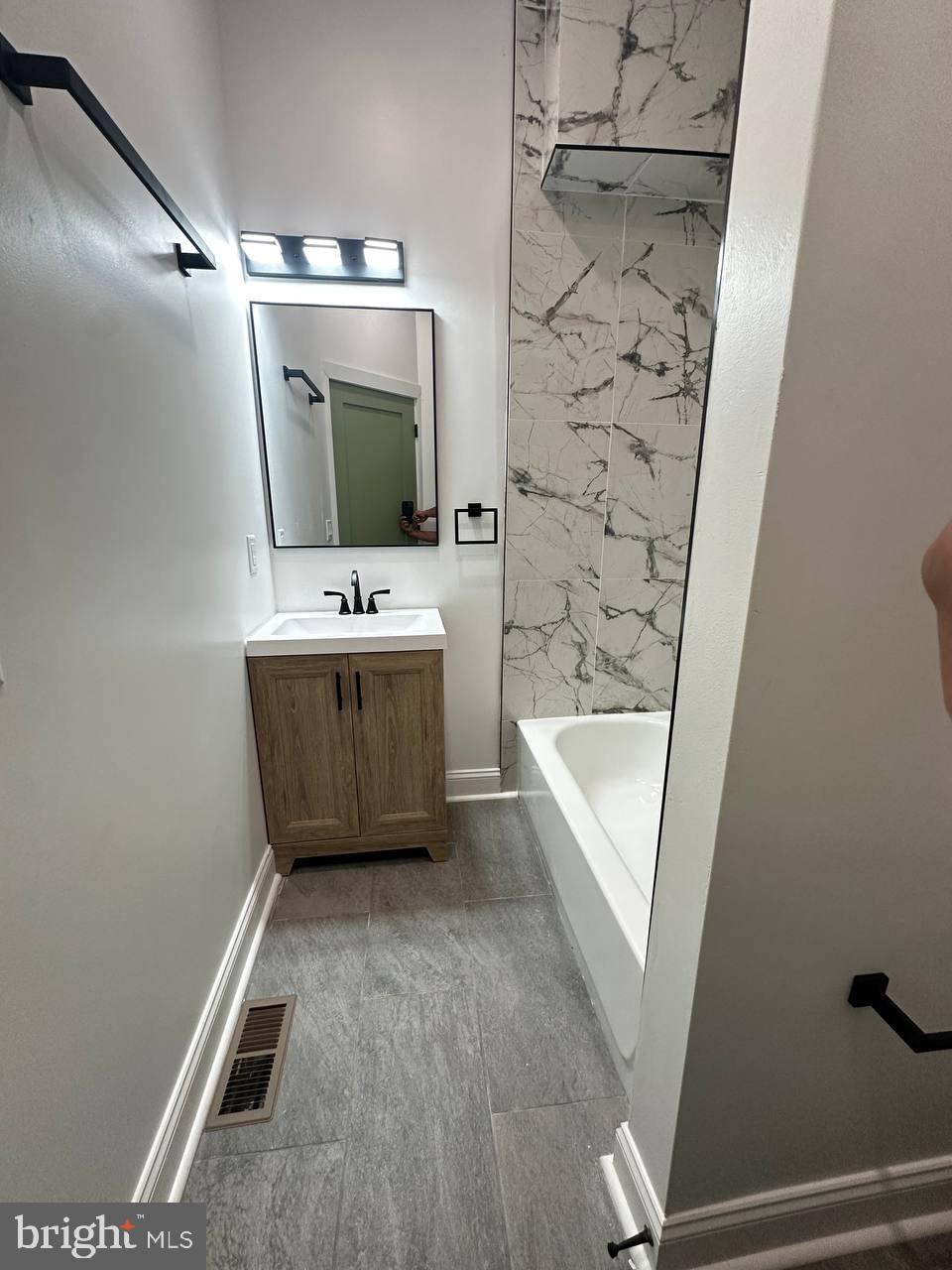 HARTRANFT - Residential Income