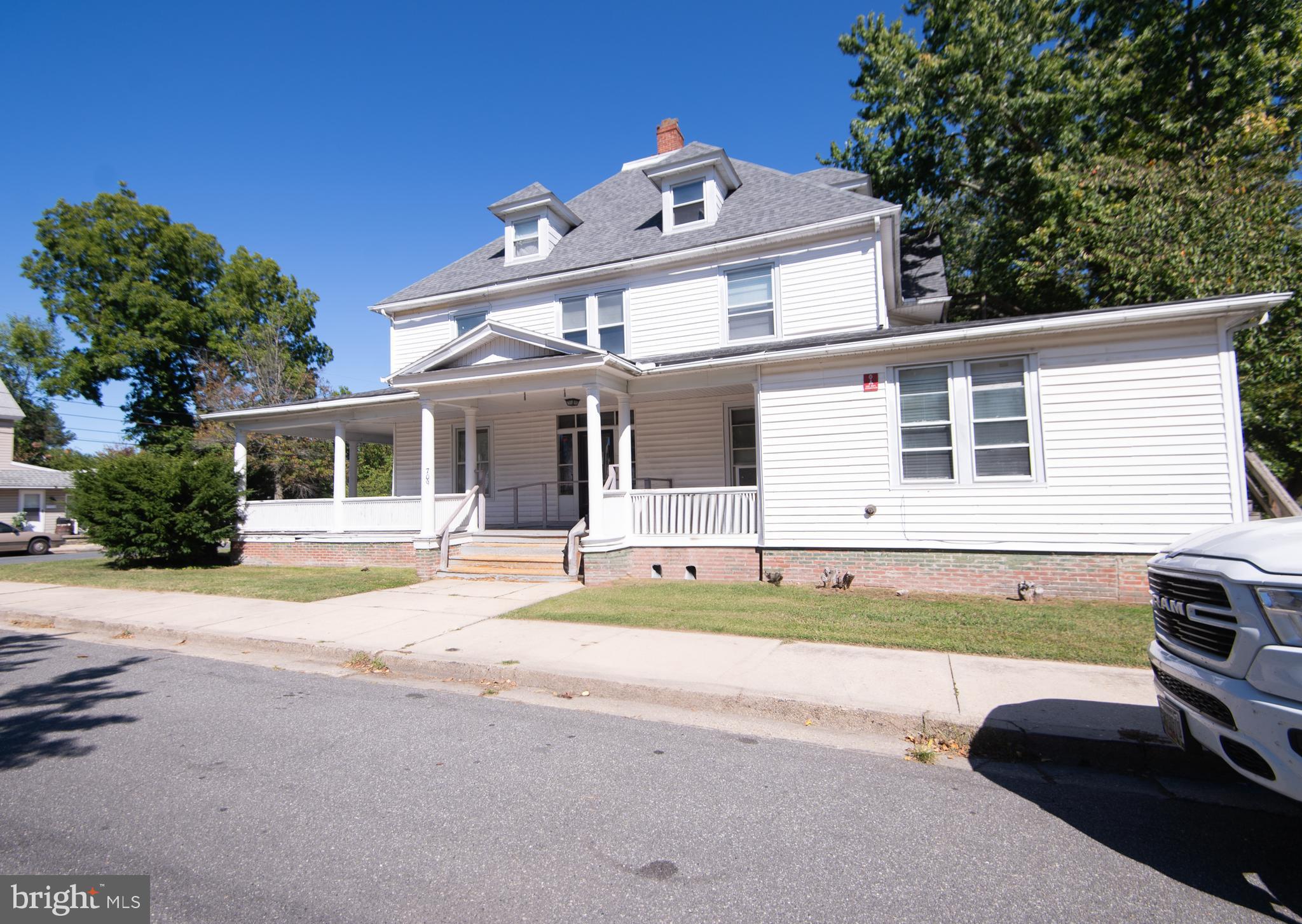 WEST END HISTORIC DISTRICT - Residential