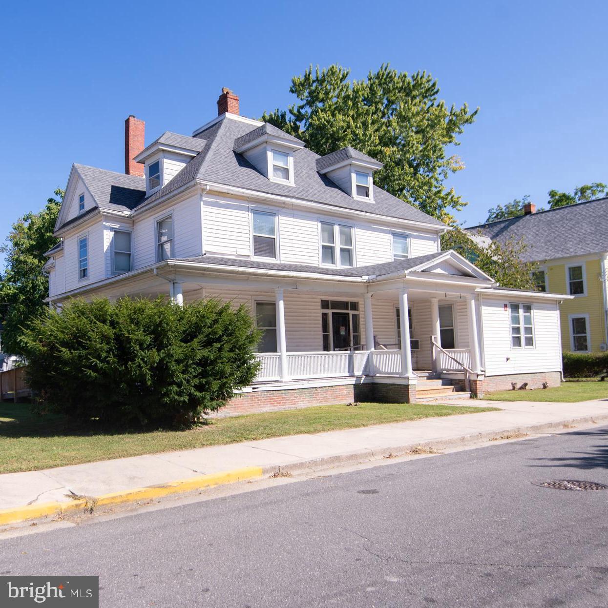 WEST END HISTORIC DISTRICT - Residential