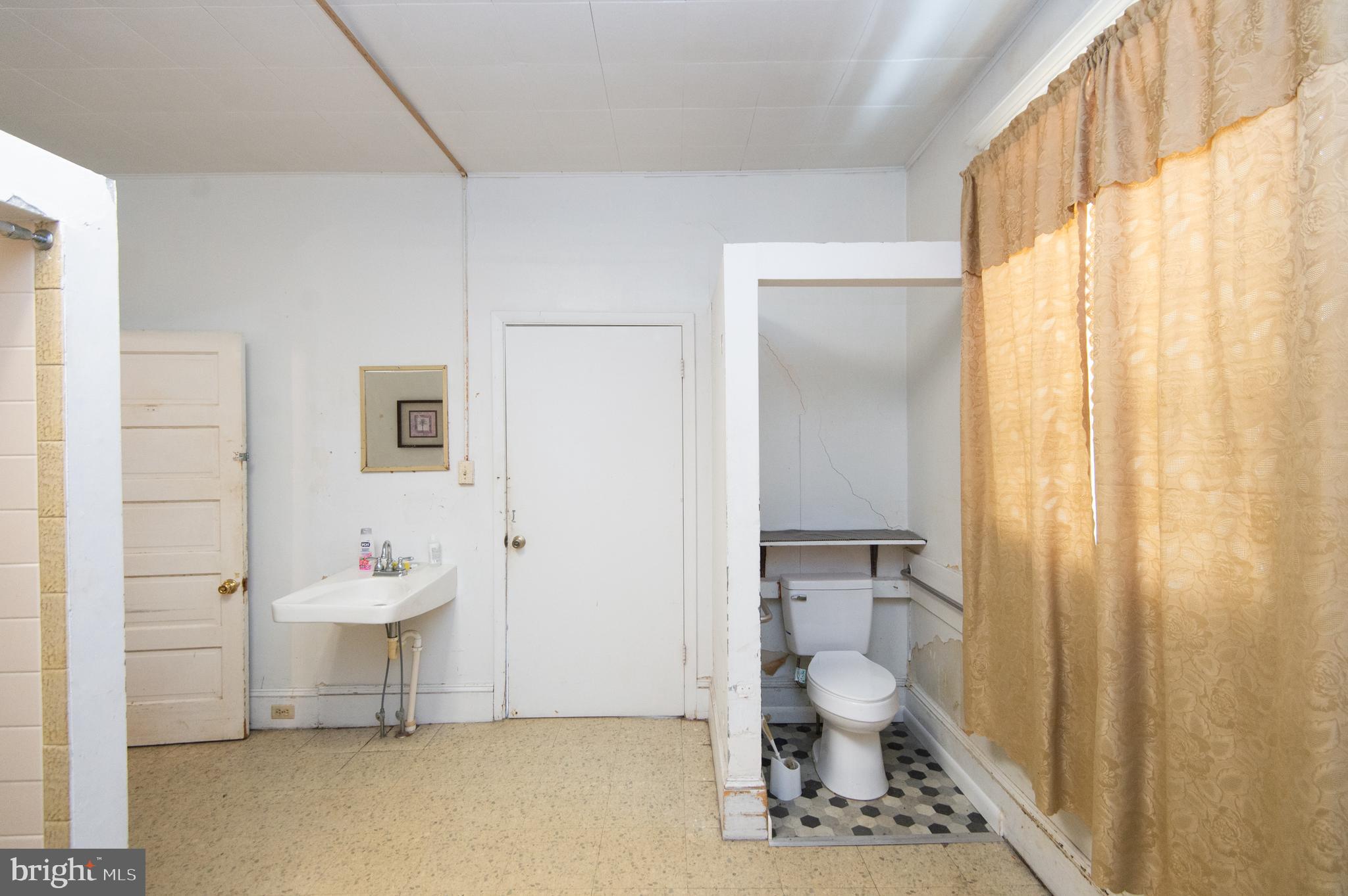 WEST END HISTORIC DISTRICT - Residential