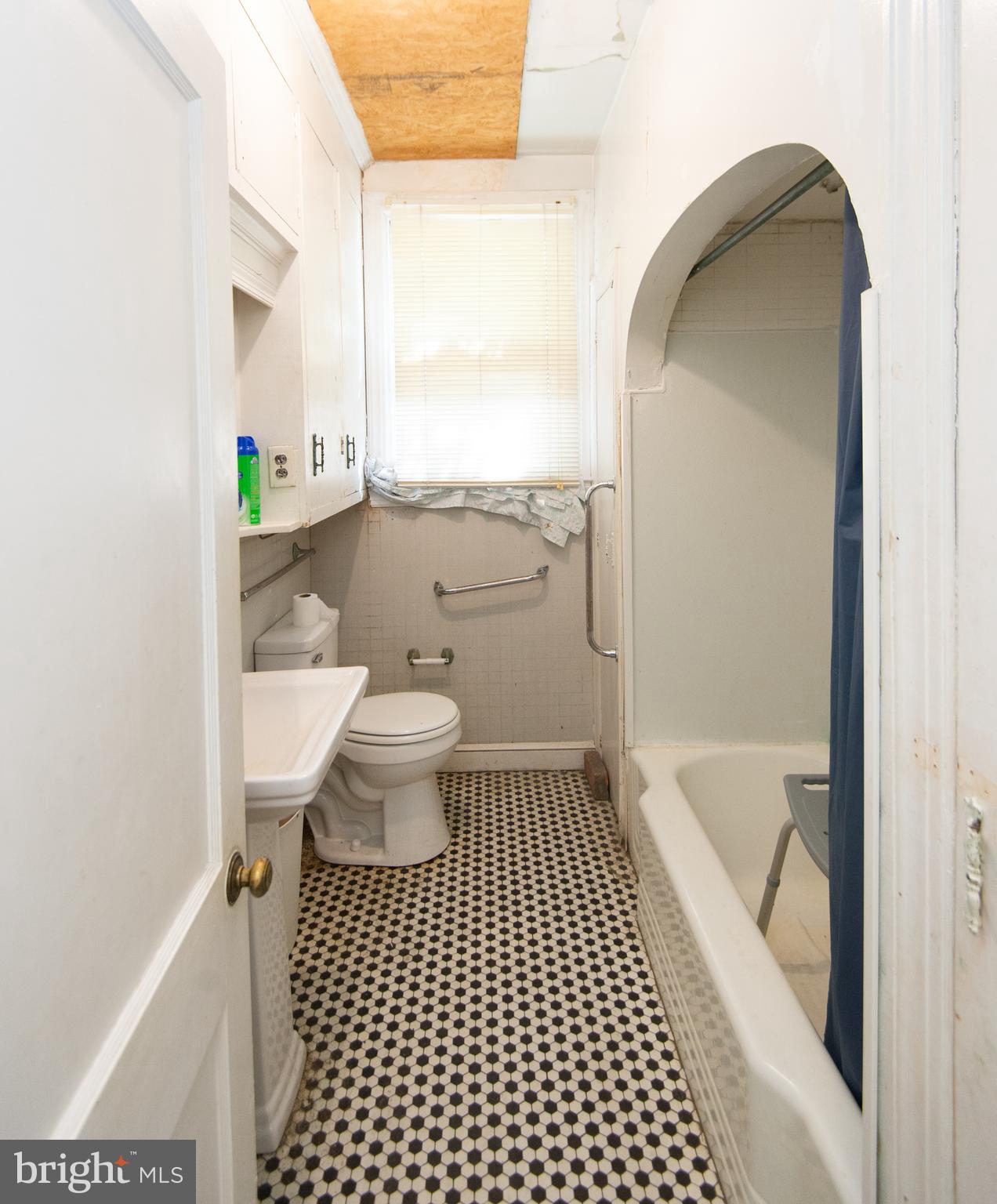 WEST END HISTORIC DISTRICT - Residential