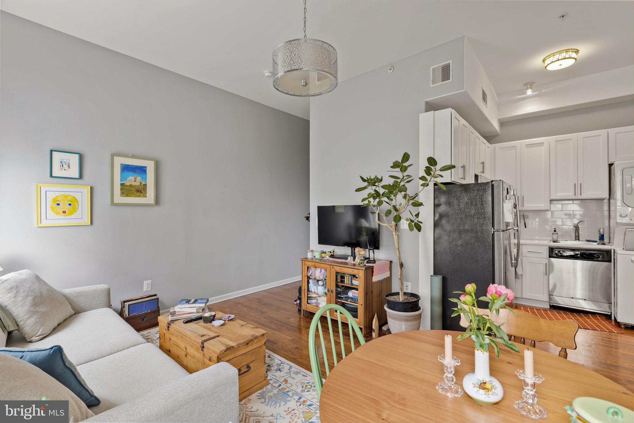 729 S 12TH STREET 200