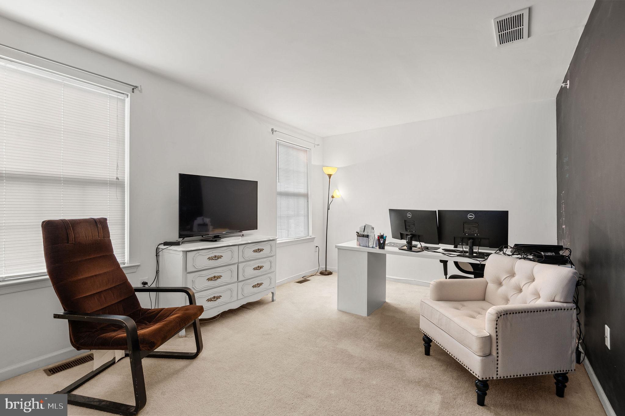 CANNON SQUARE - Residential