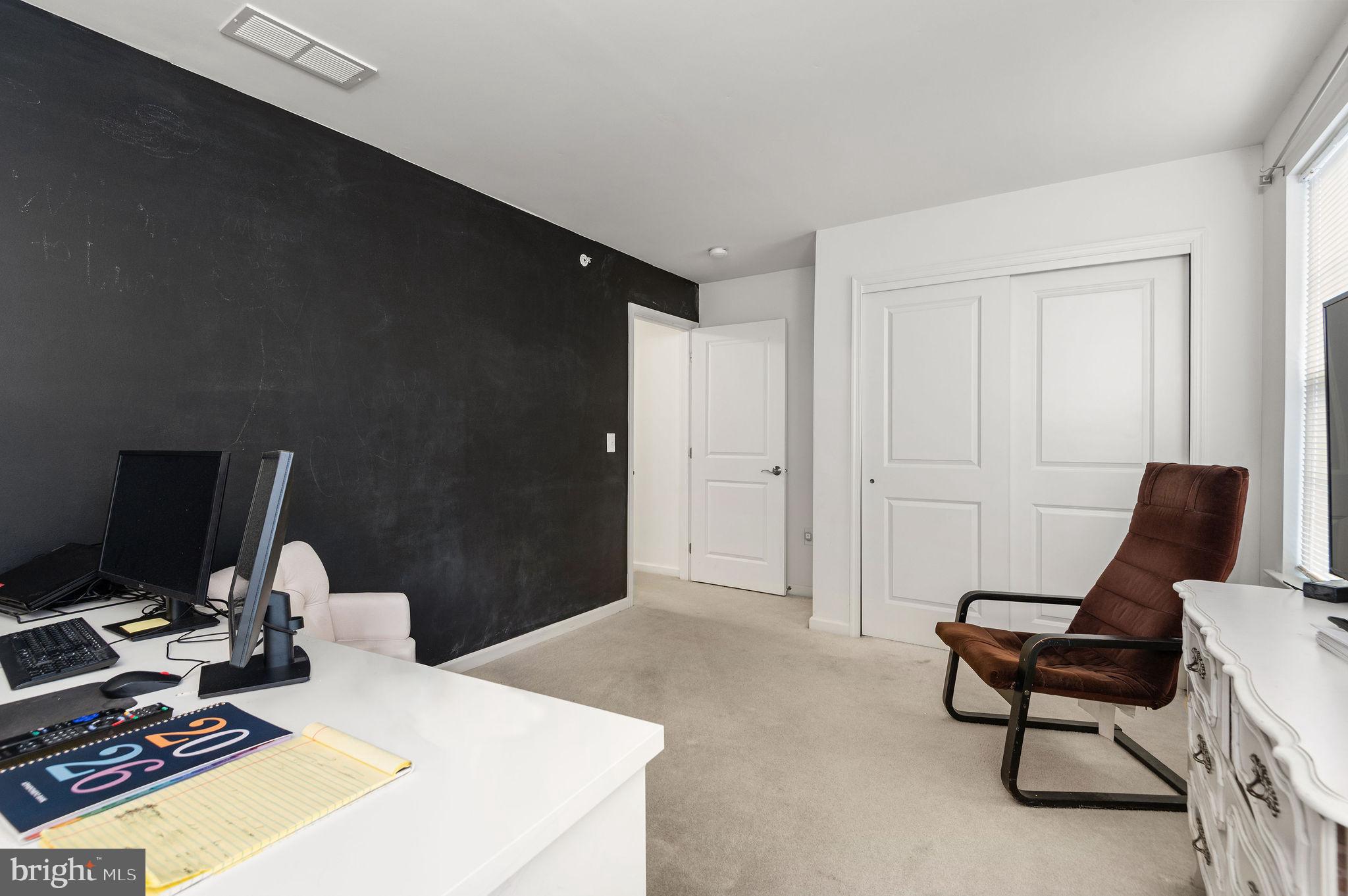 CANNON SQUARE - Residential