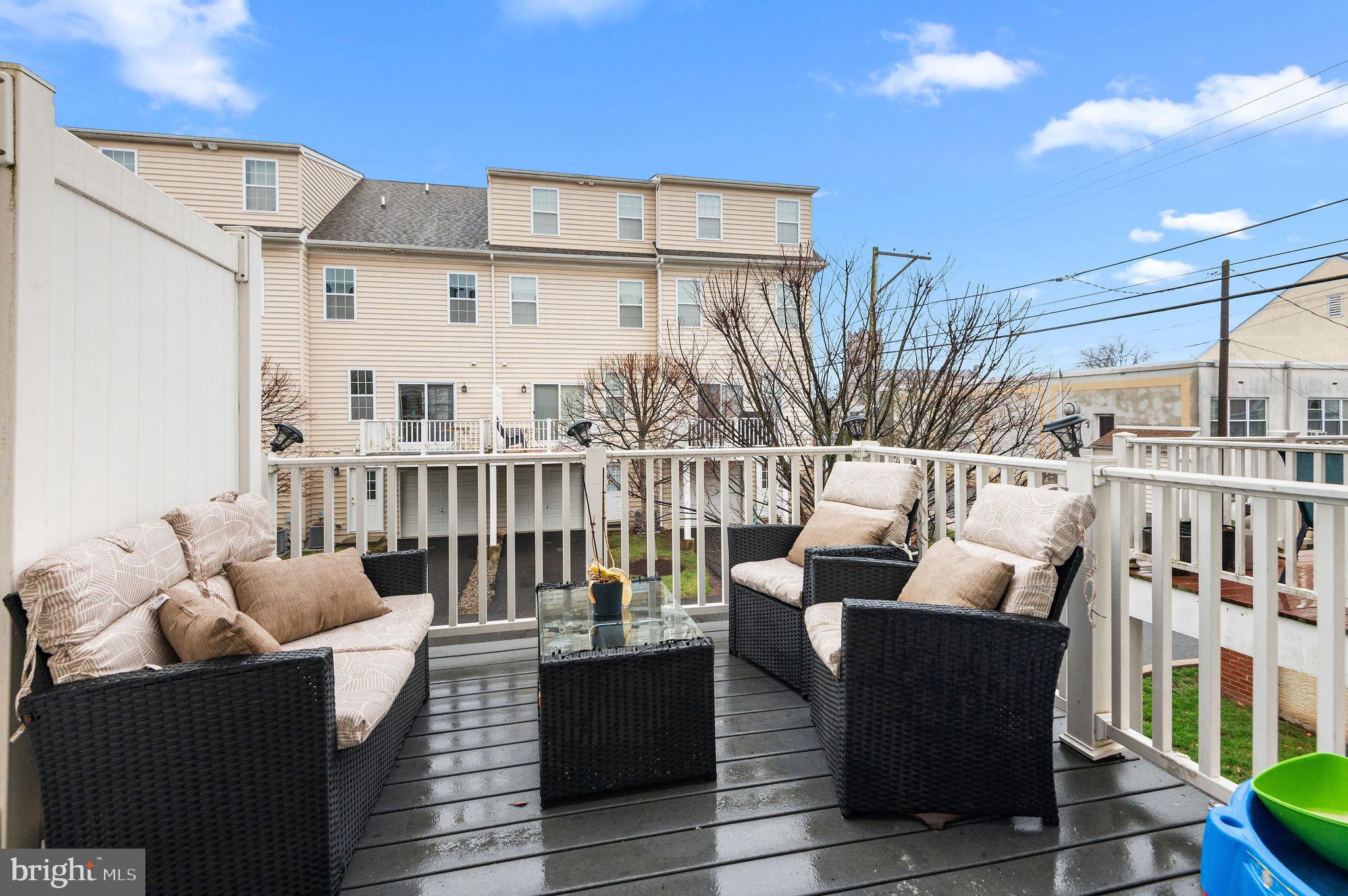 CANNON SQUARE - Residential