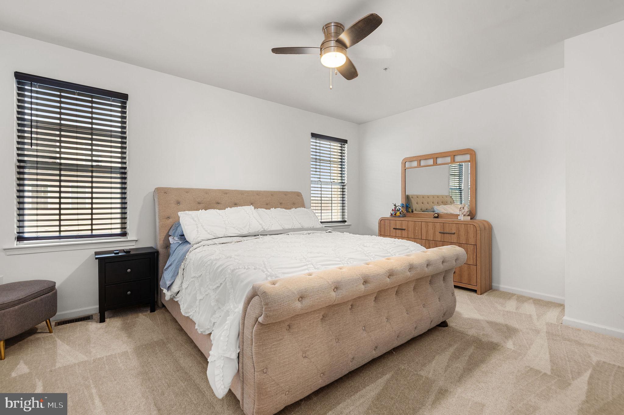 CANNON SQUARE - Residential