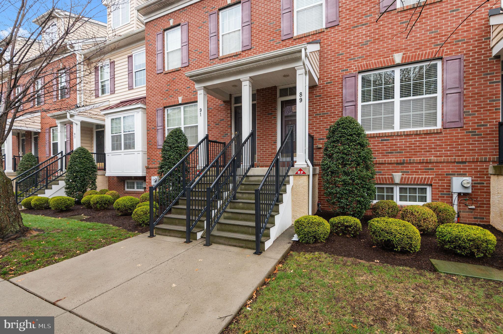 CANNON SQUARE - Residential