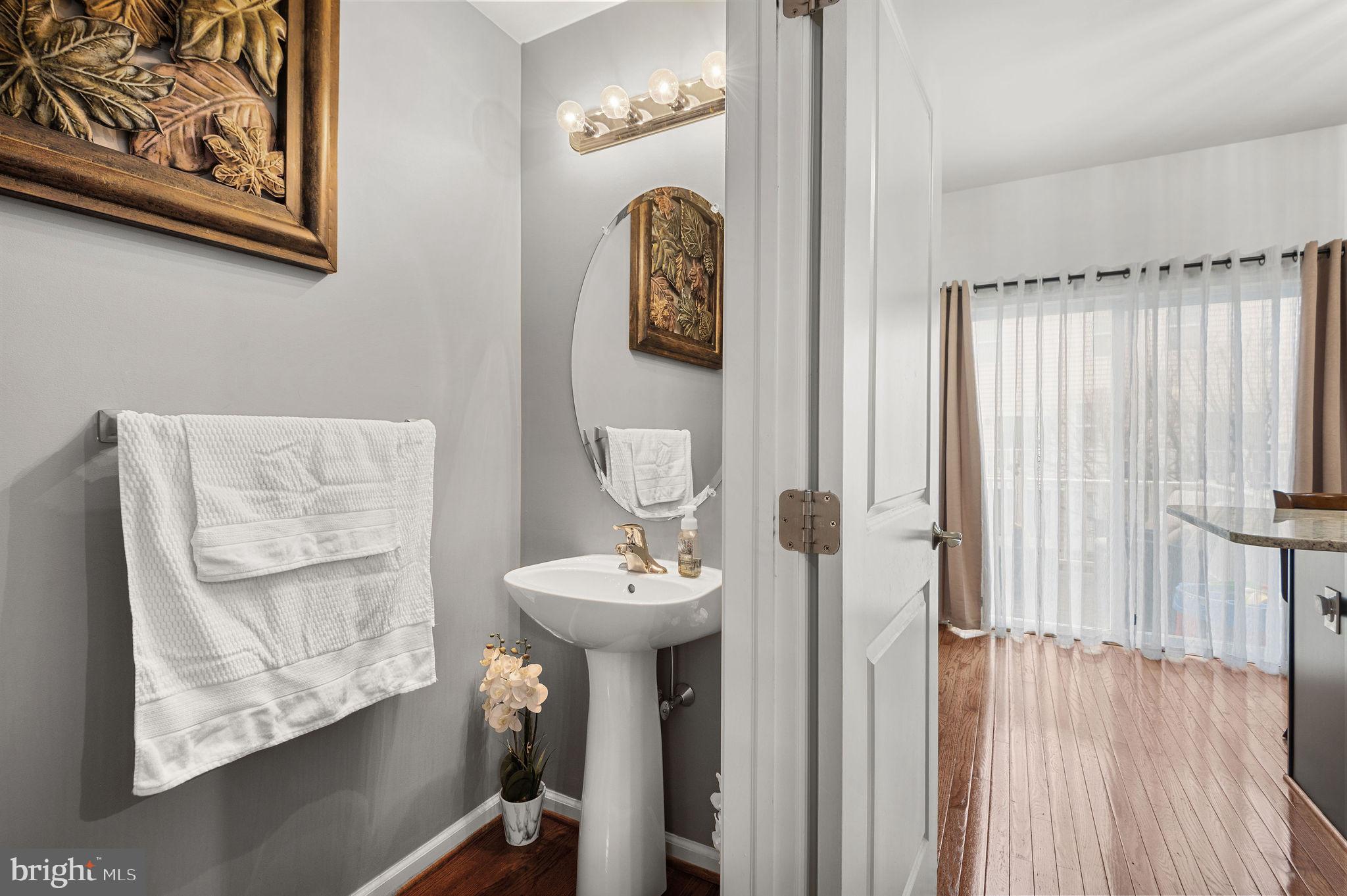 CANNON SQUARE - Residential