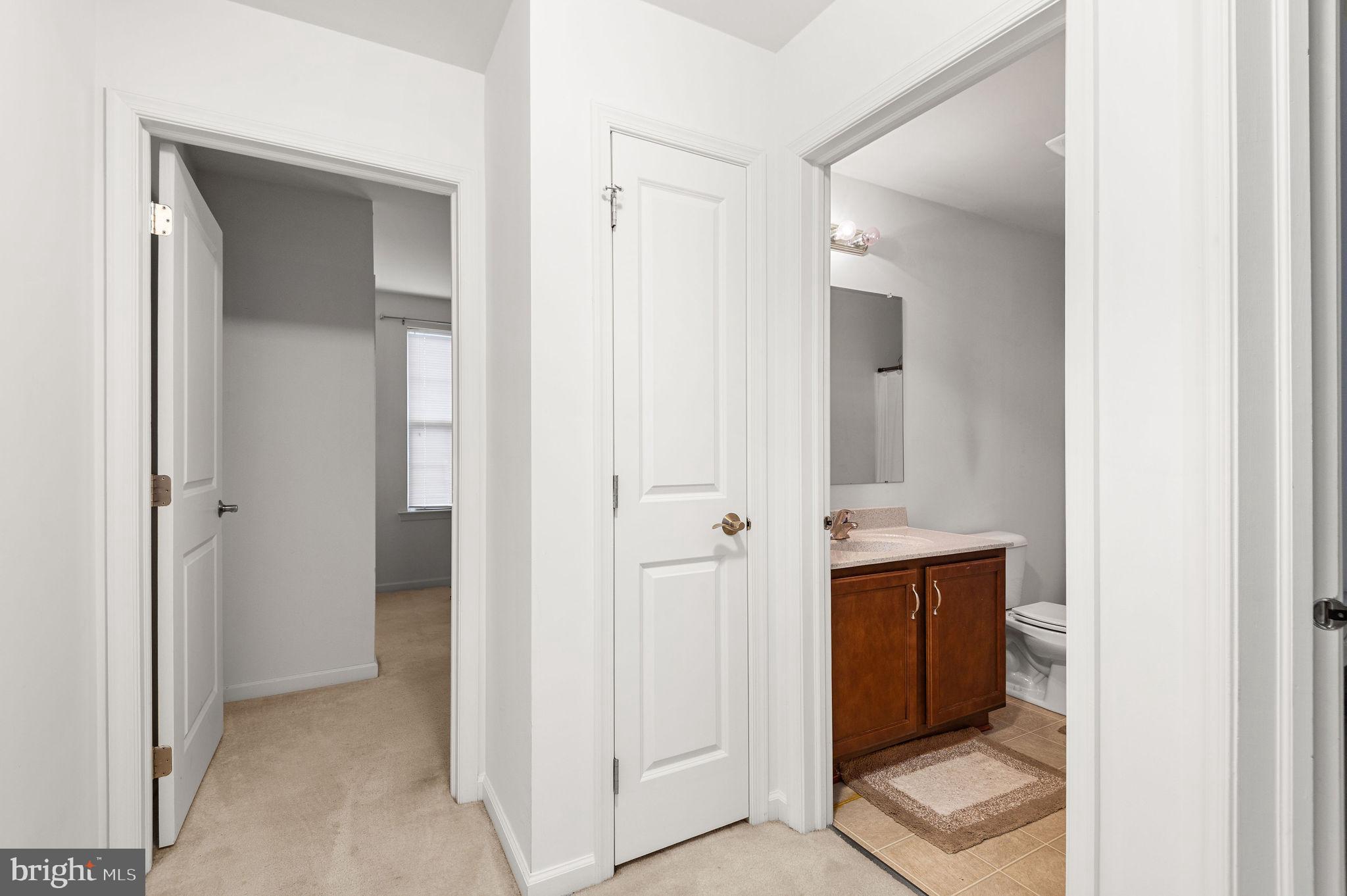 CANNON SQUARE - Residential