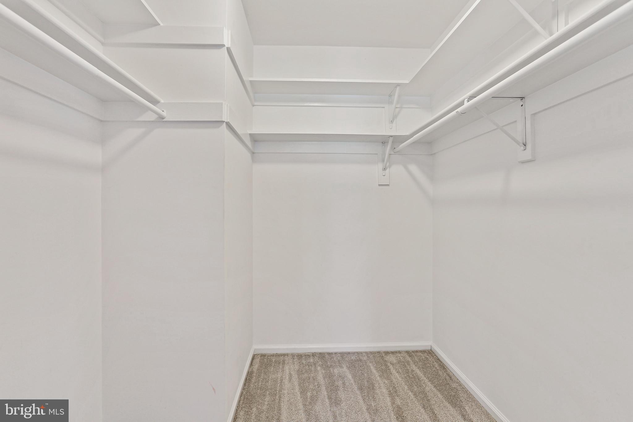 VILLAGE OF LONG REACH - Residential