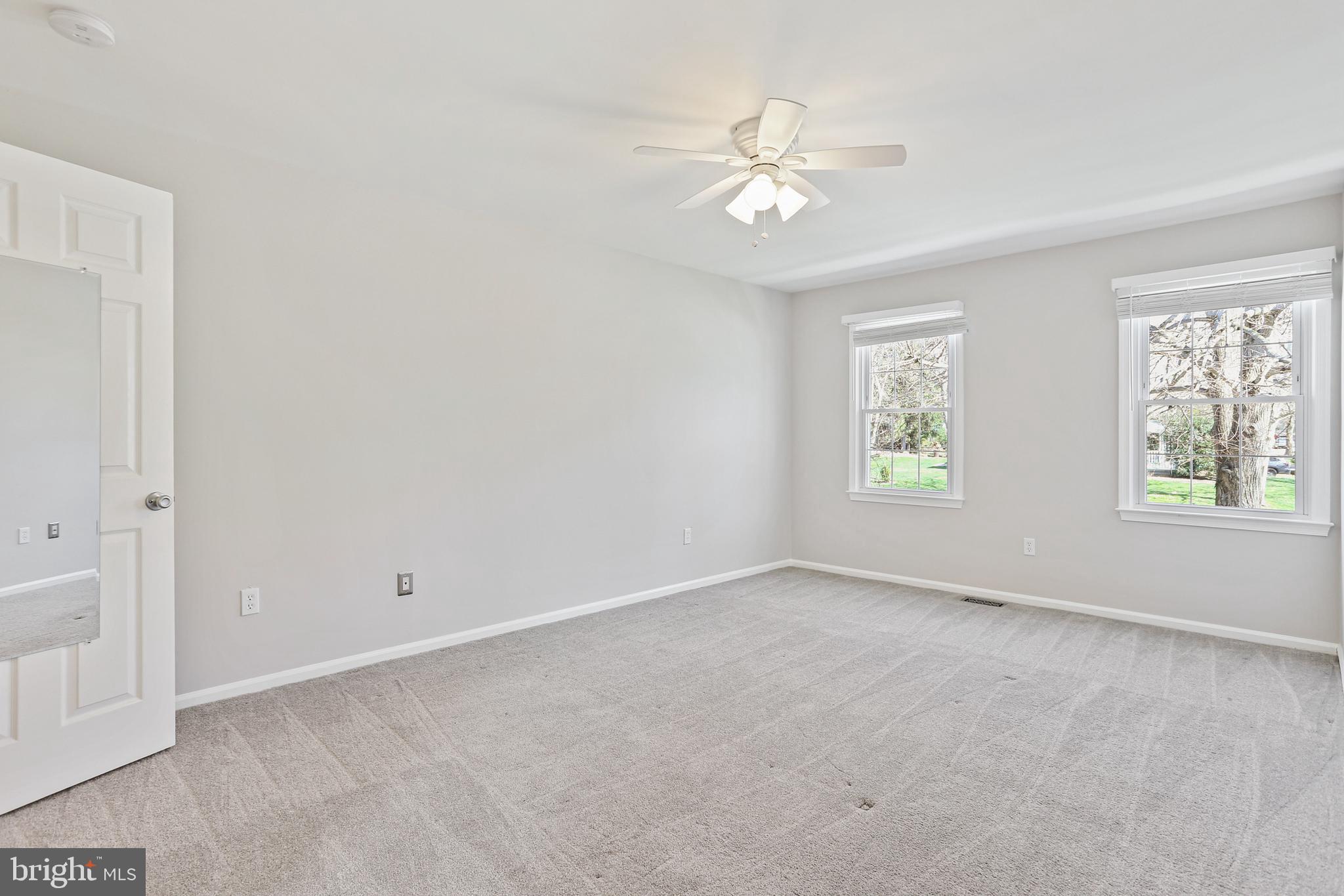 VILLAGE OF LONG REACH - Residential