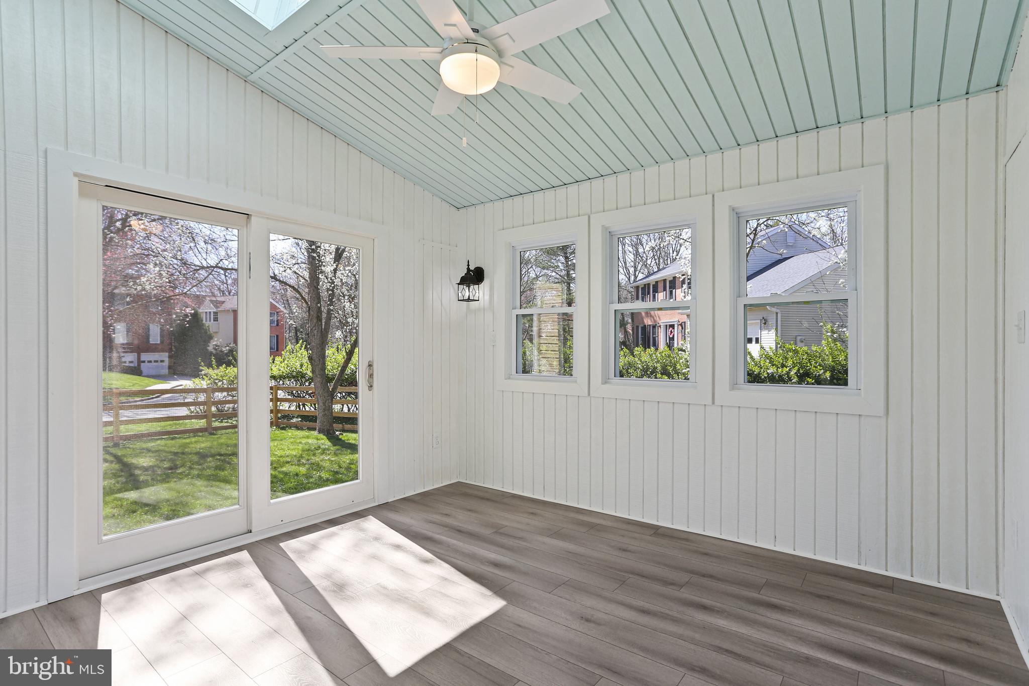 VILLAGE OF LONG REACH - Residential