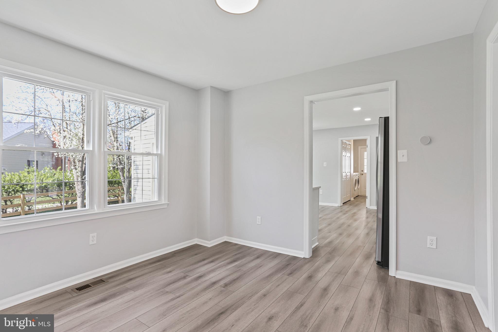 VILLAGE OF LONG REACH - Residential