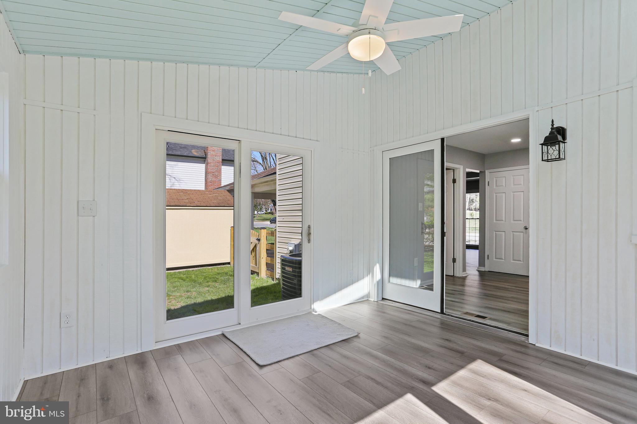 VILLAGE OF LONG REACH - Residential