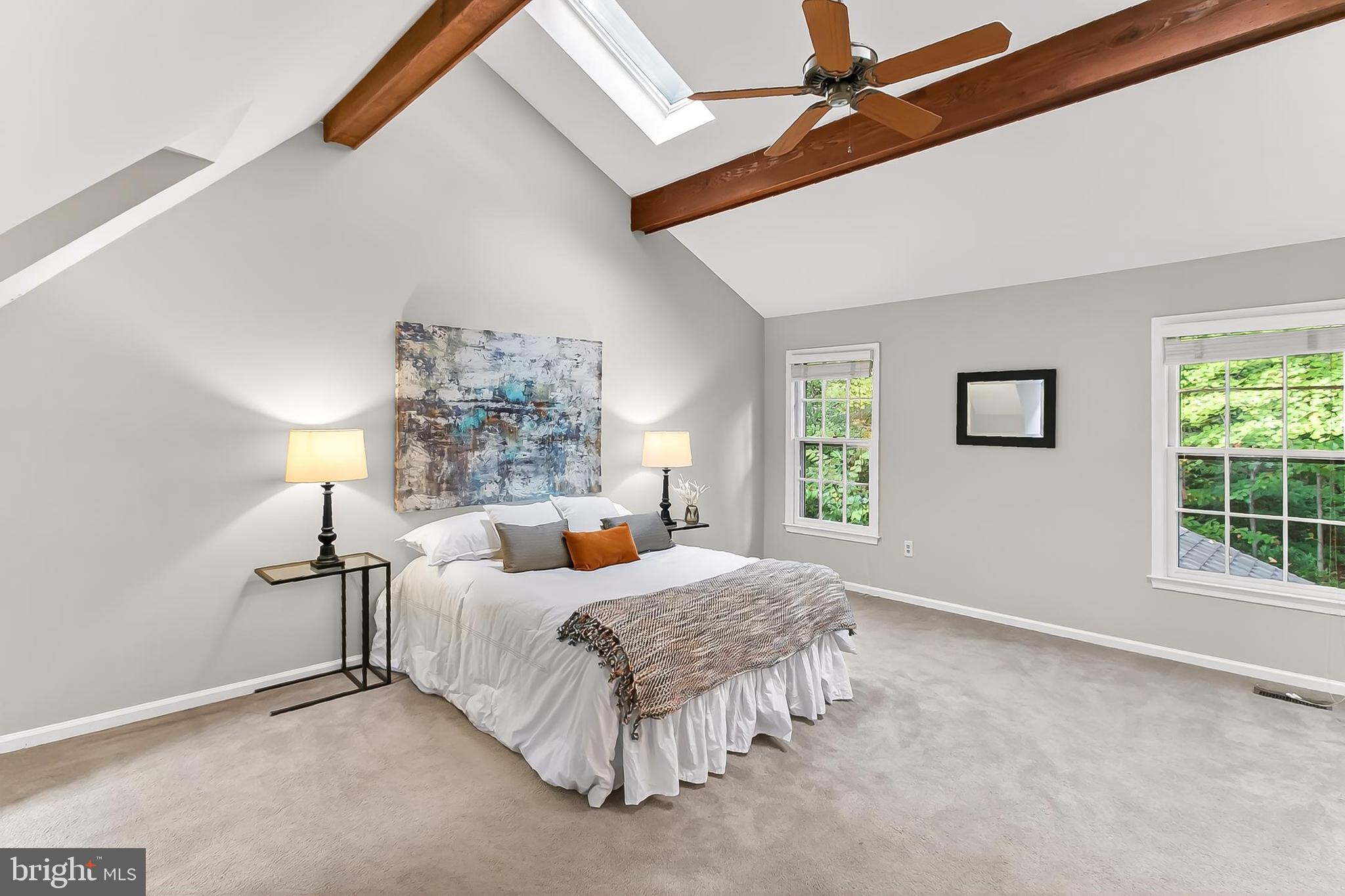 FAIRFAX STATION - Residential