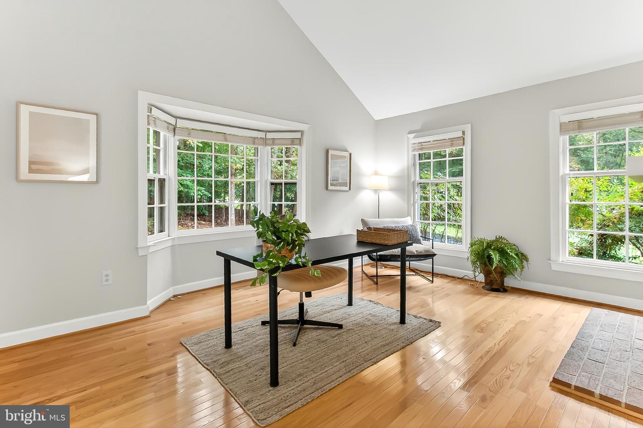 FAIRFAX STATION - Residential