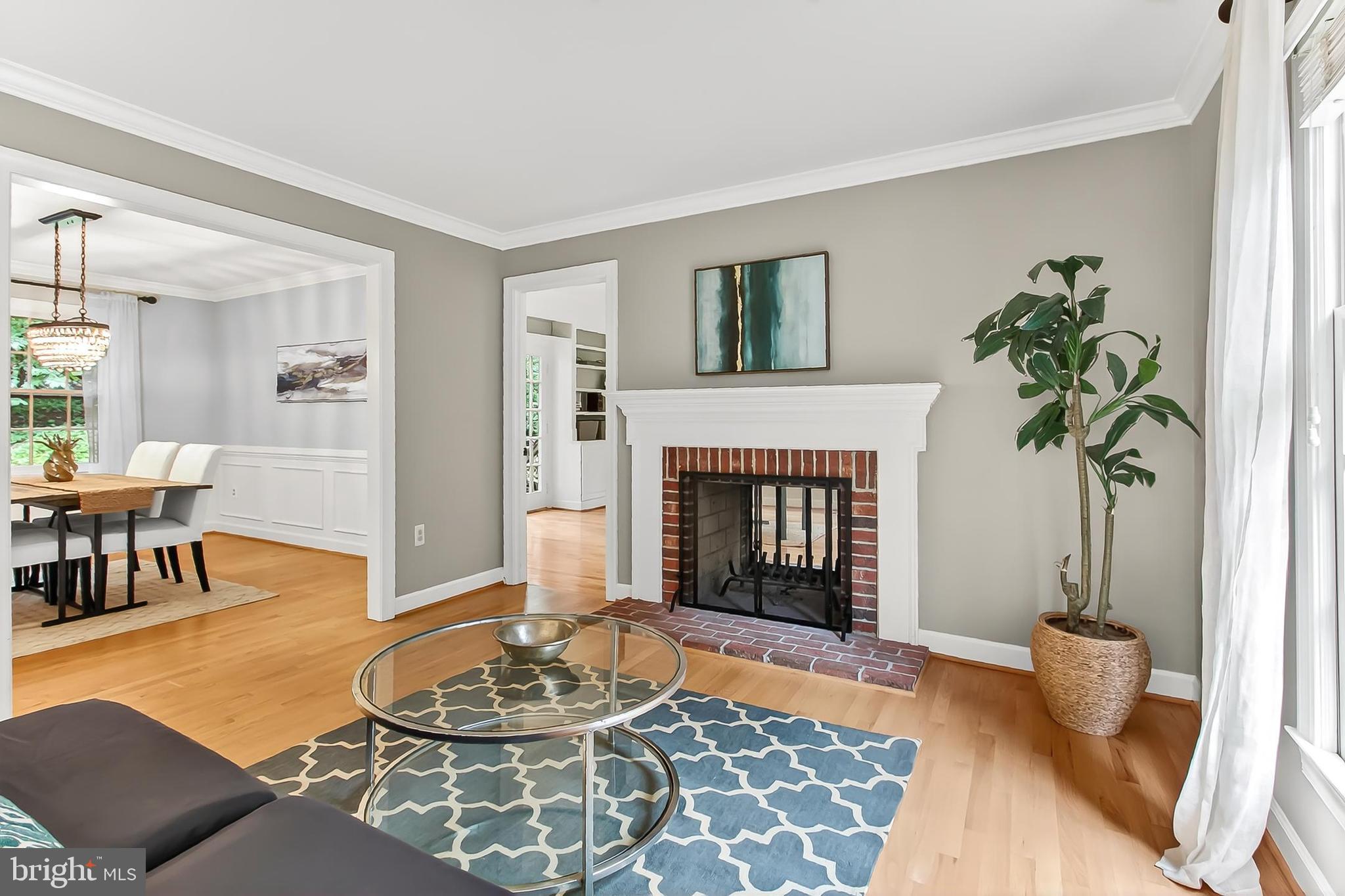 FAIRFAX STATION - Residential