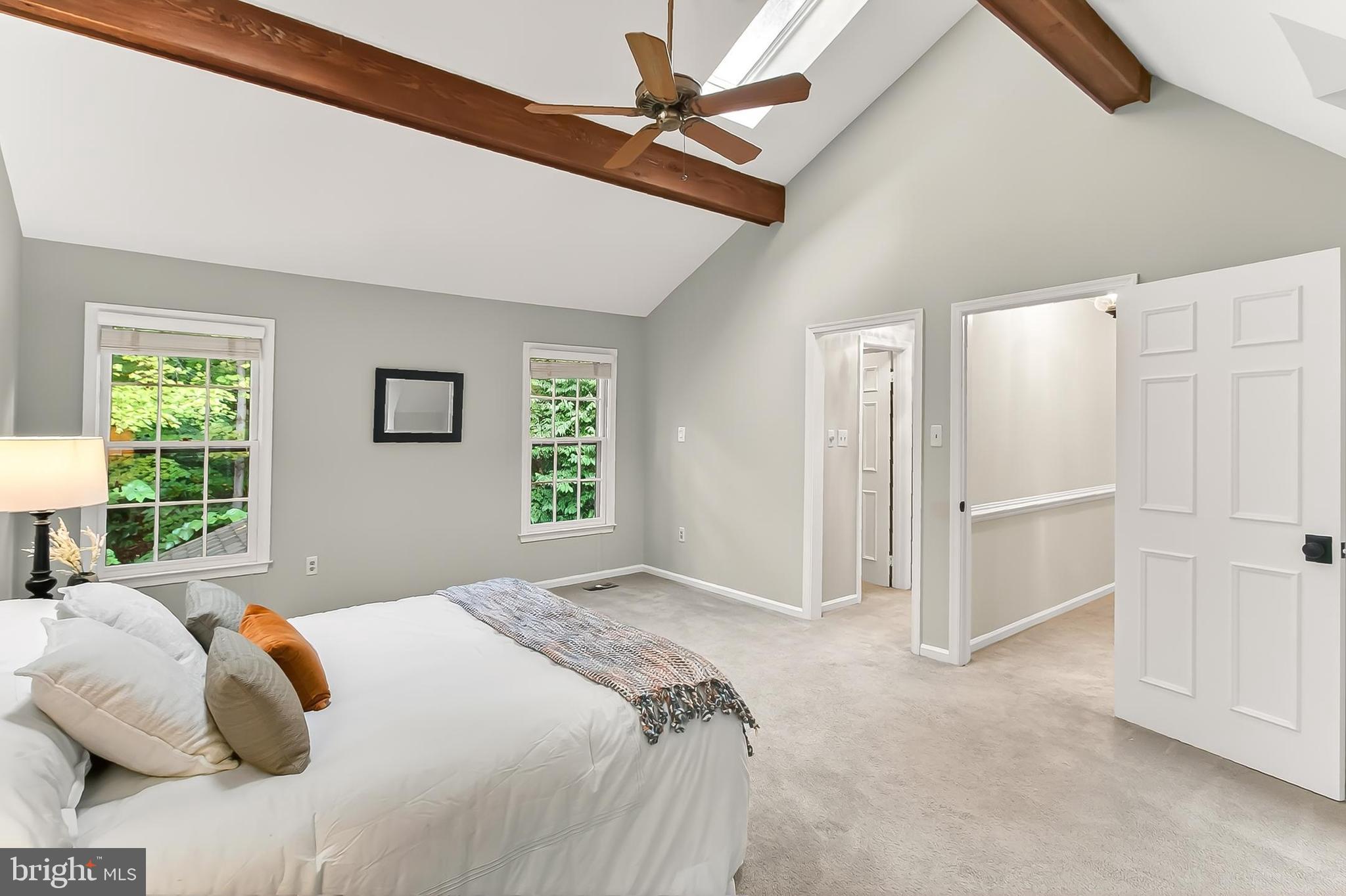 FAIRFAX STATION - Residential