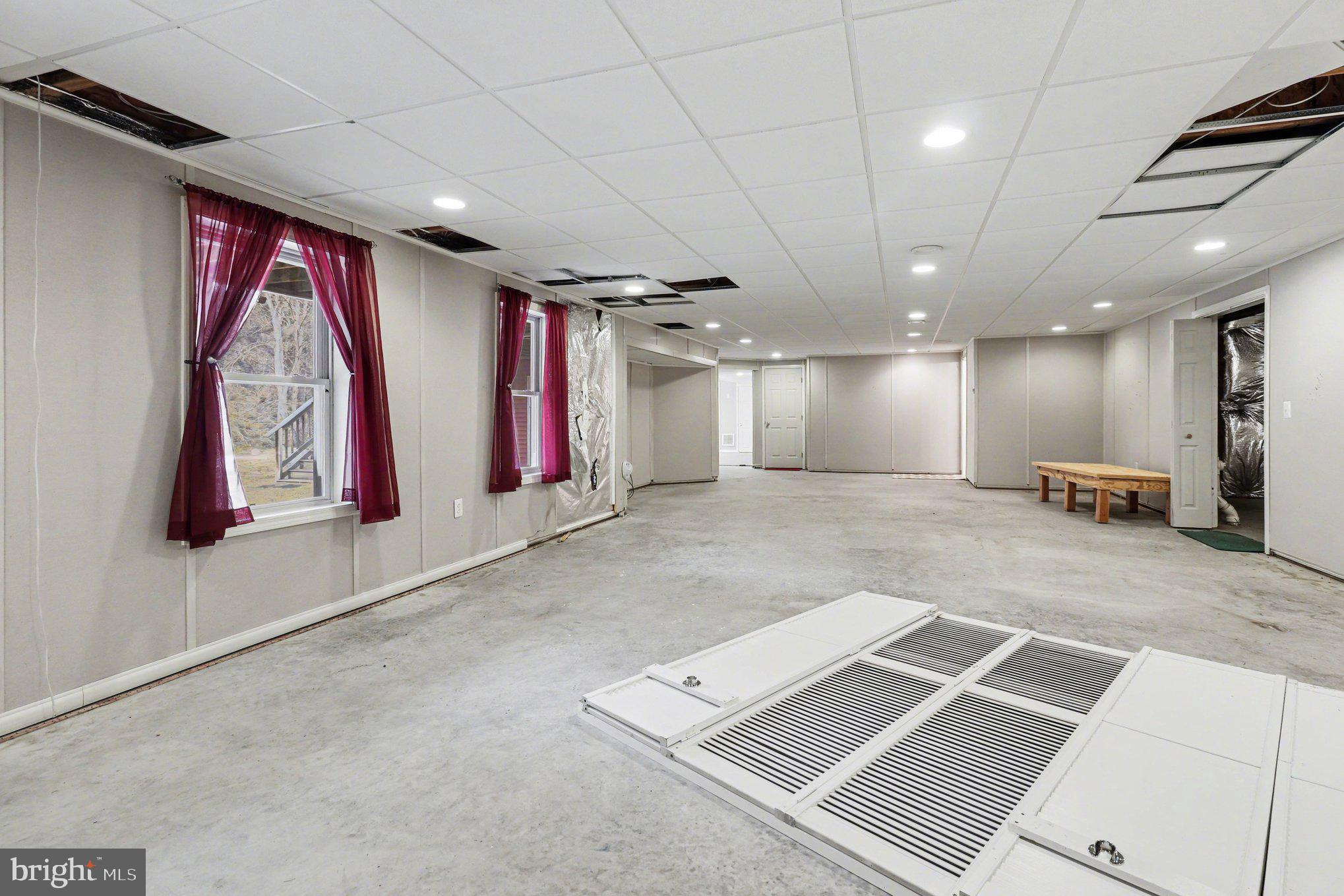 KELLYS LANDING - Residential