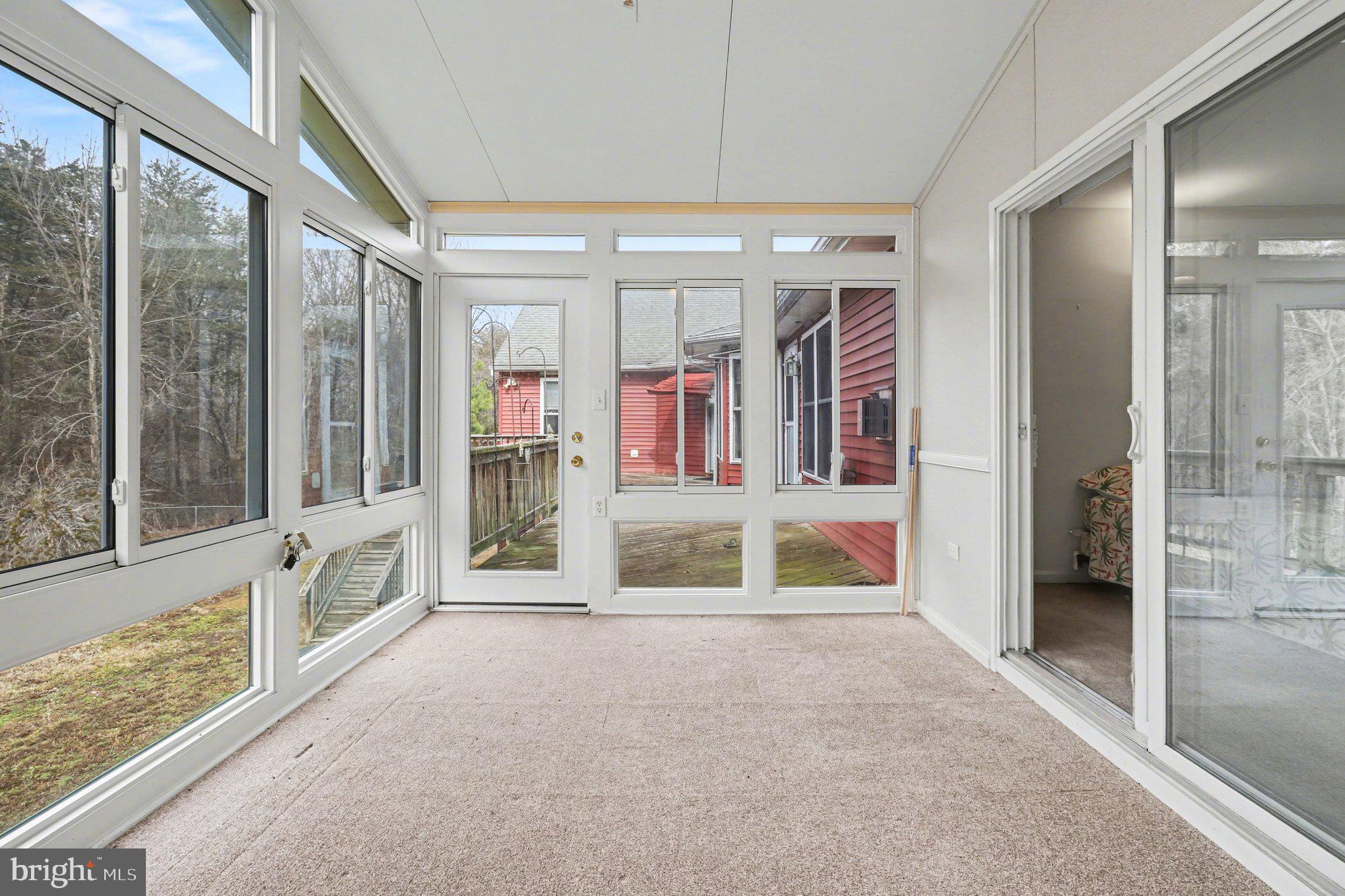 KELLYS LANDING - Residential