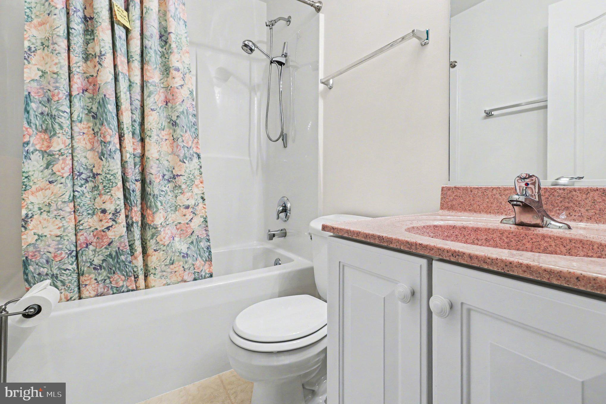 KELLYS LANDING - Residential