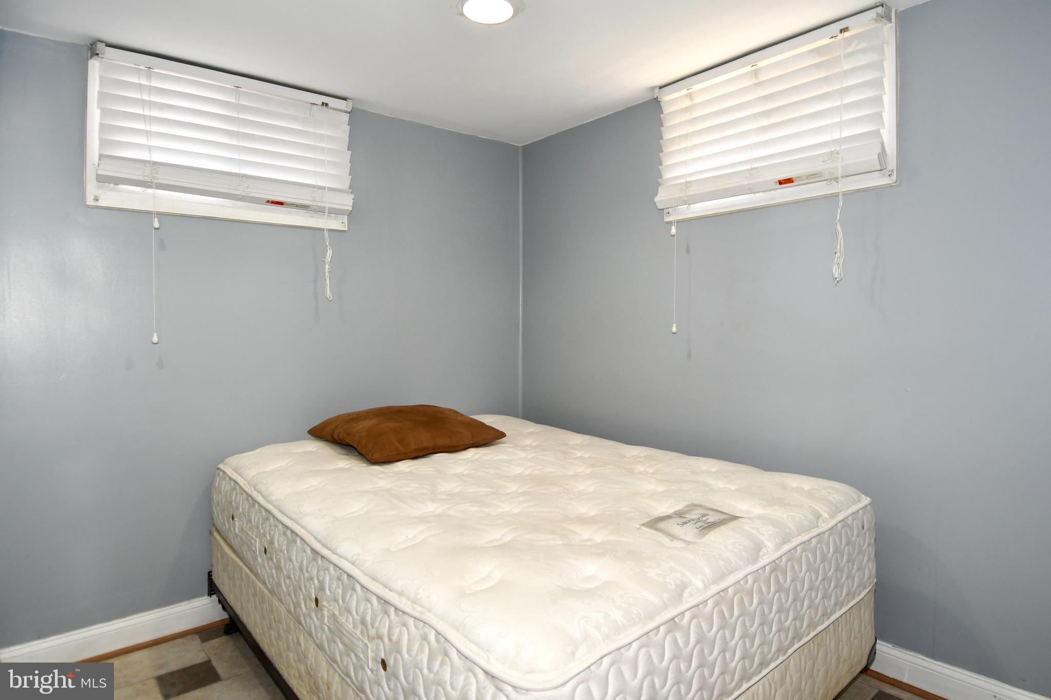 COLUMBIA HIGHLANDS - Residential