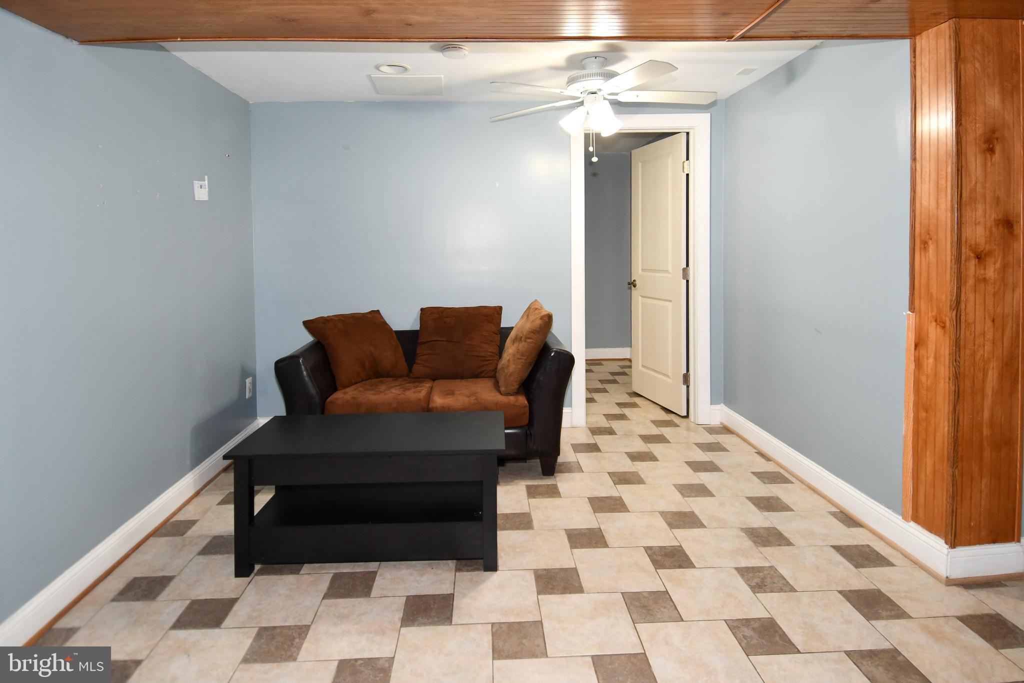 COLUMBIA HIGHLANDS - Residential