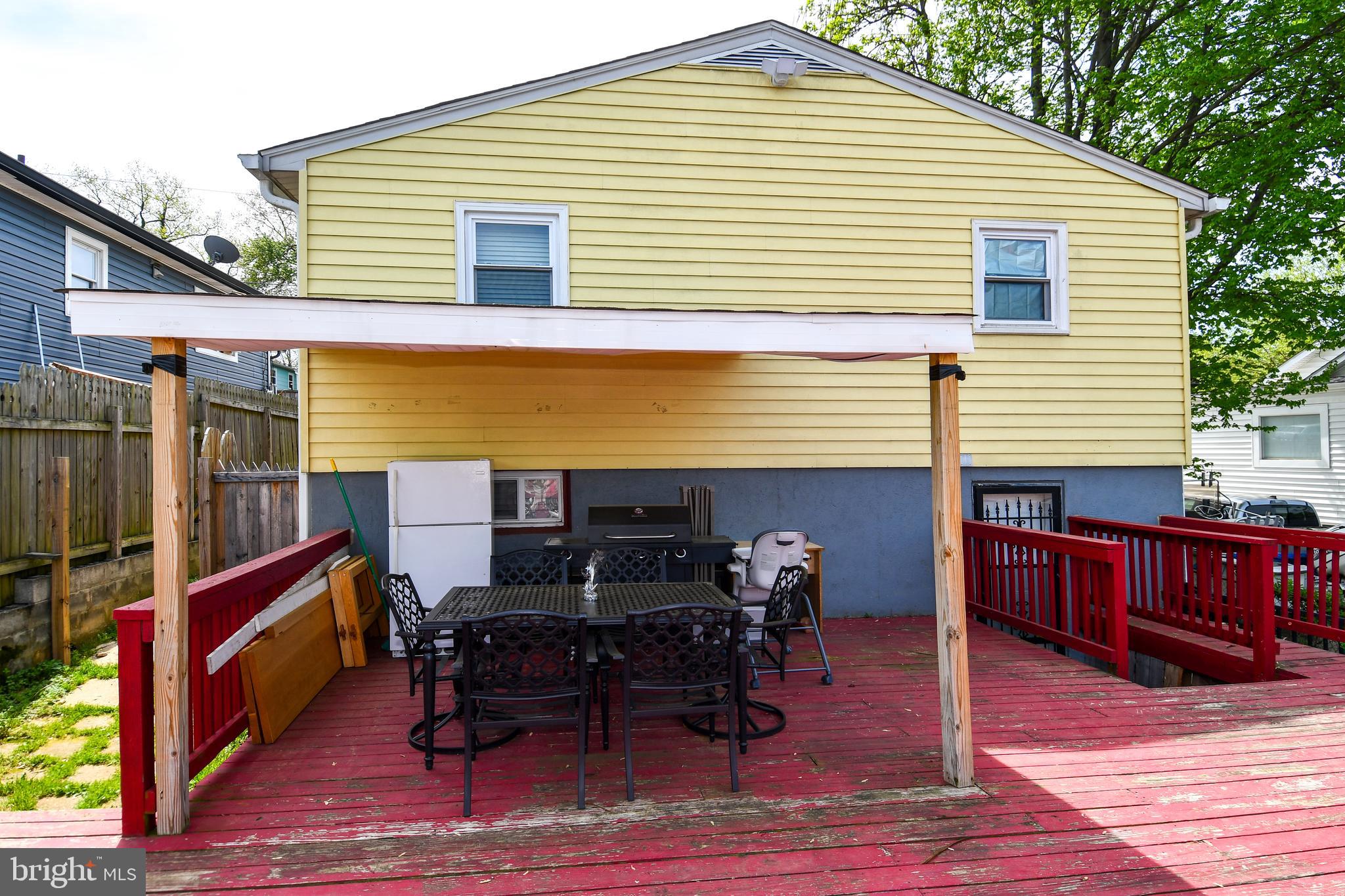 COLUMBIA HIGHLANDS - Residential