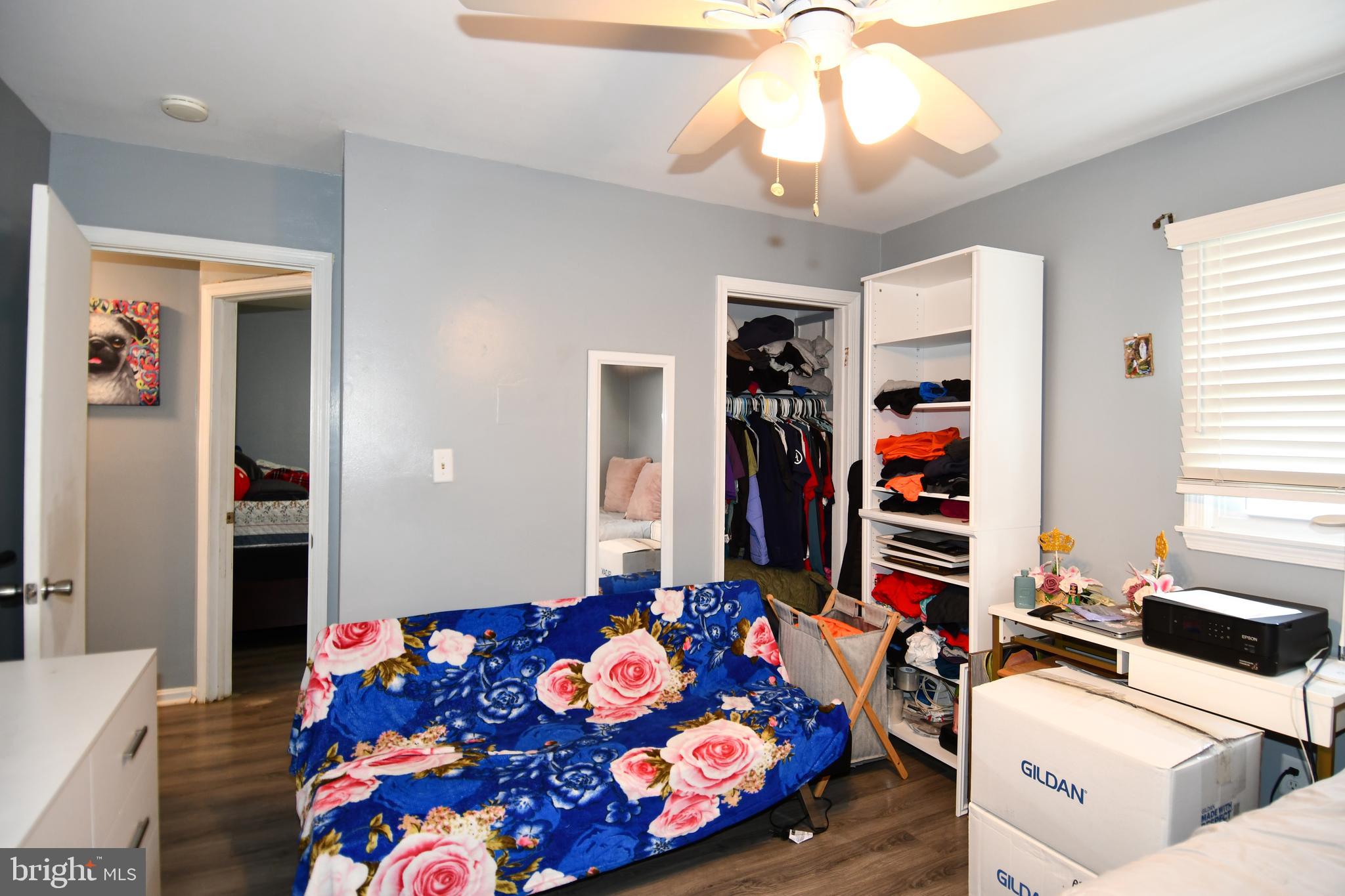 COLUMBIA HIGHLANDS - Residential