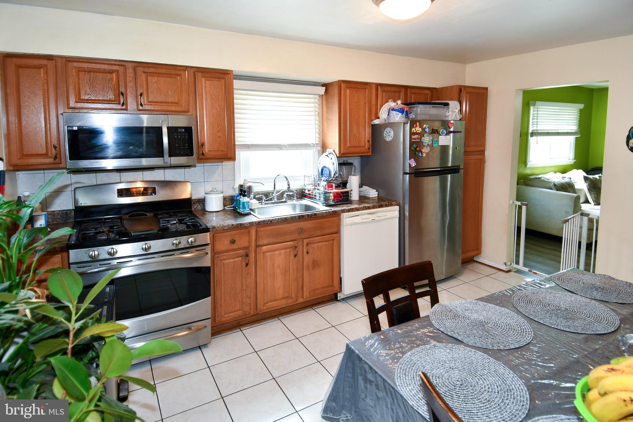 COLUMBIA HIGHLANDS - Residential