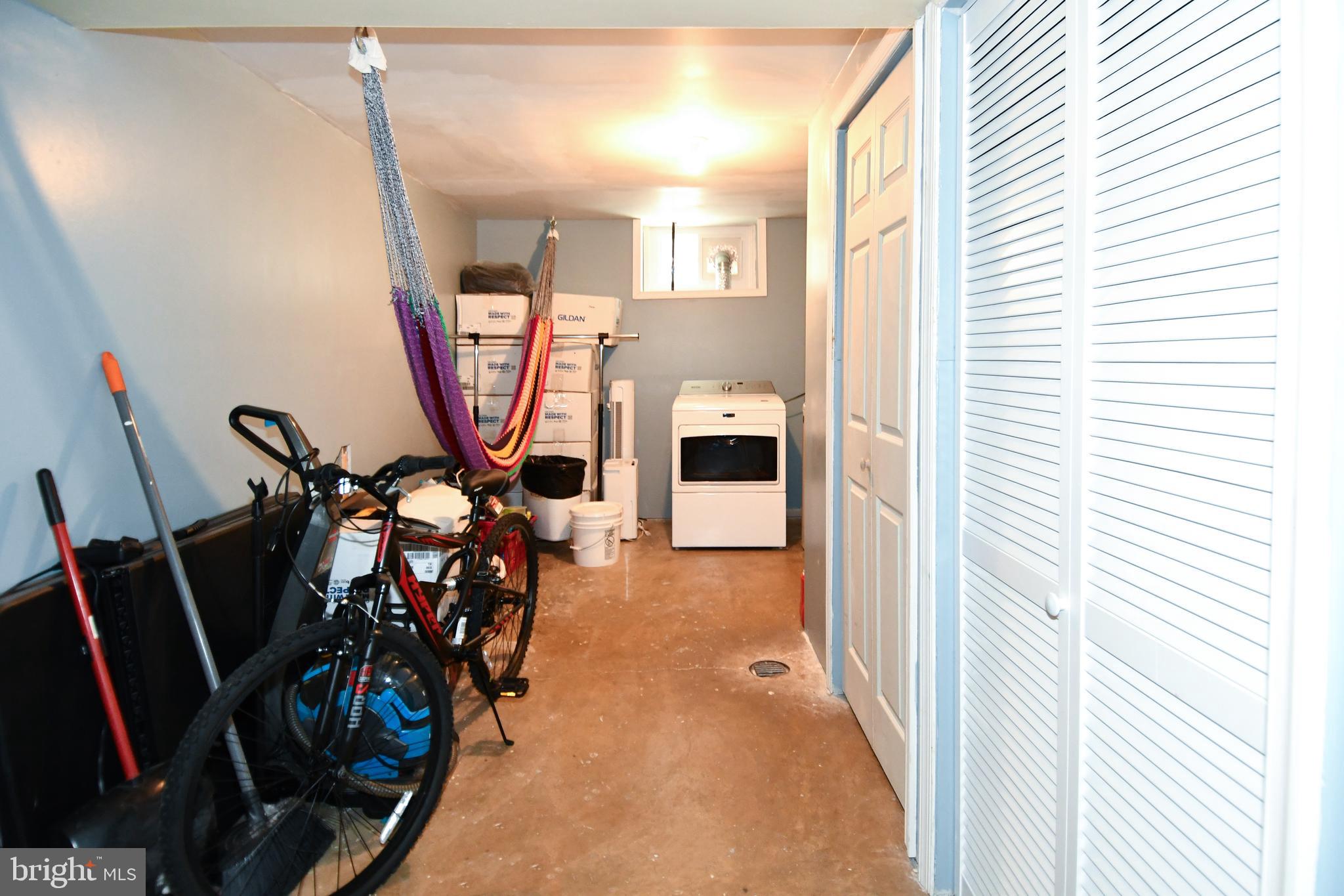 COLUMBIA HIGHLANDS - Residential