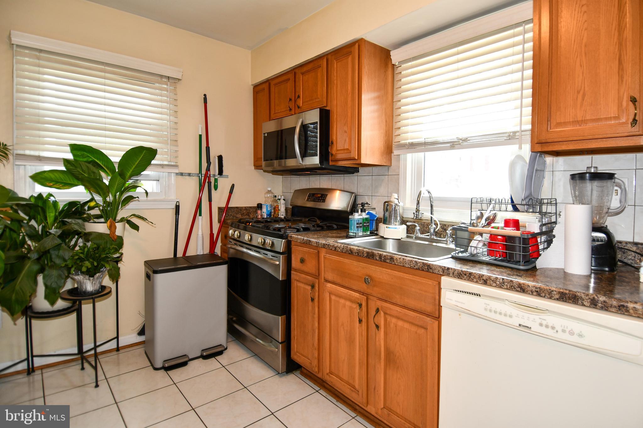 COLUMBIA HIGHLANDS - Residential