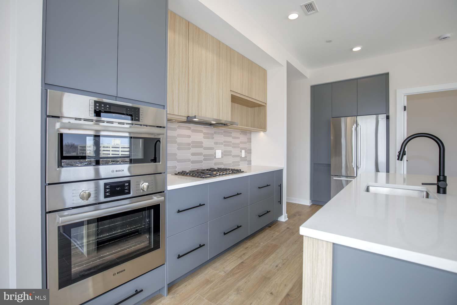 FALLS CHURCH CITY - Residential